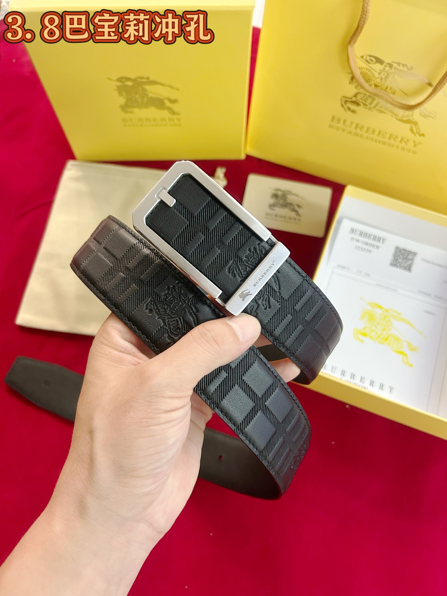 配专柜包装    巴宝莉㊙️原单高端品质🎗专柜官网同步🌟支持NFC感应💎宽度3.8精美钢扣头💯意大利进口