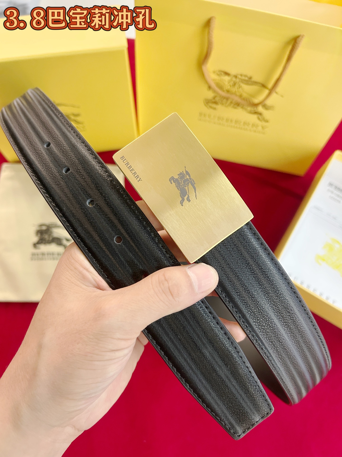 配专柜包装    巴宝莉㊙️原单高端品质🎗专柜官网同步🌟支持NFC感应💎宽度3.8精美钢扣头💯意大利进口