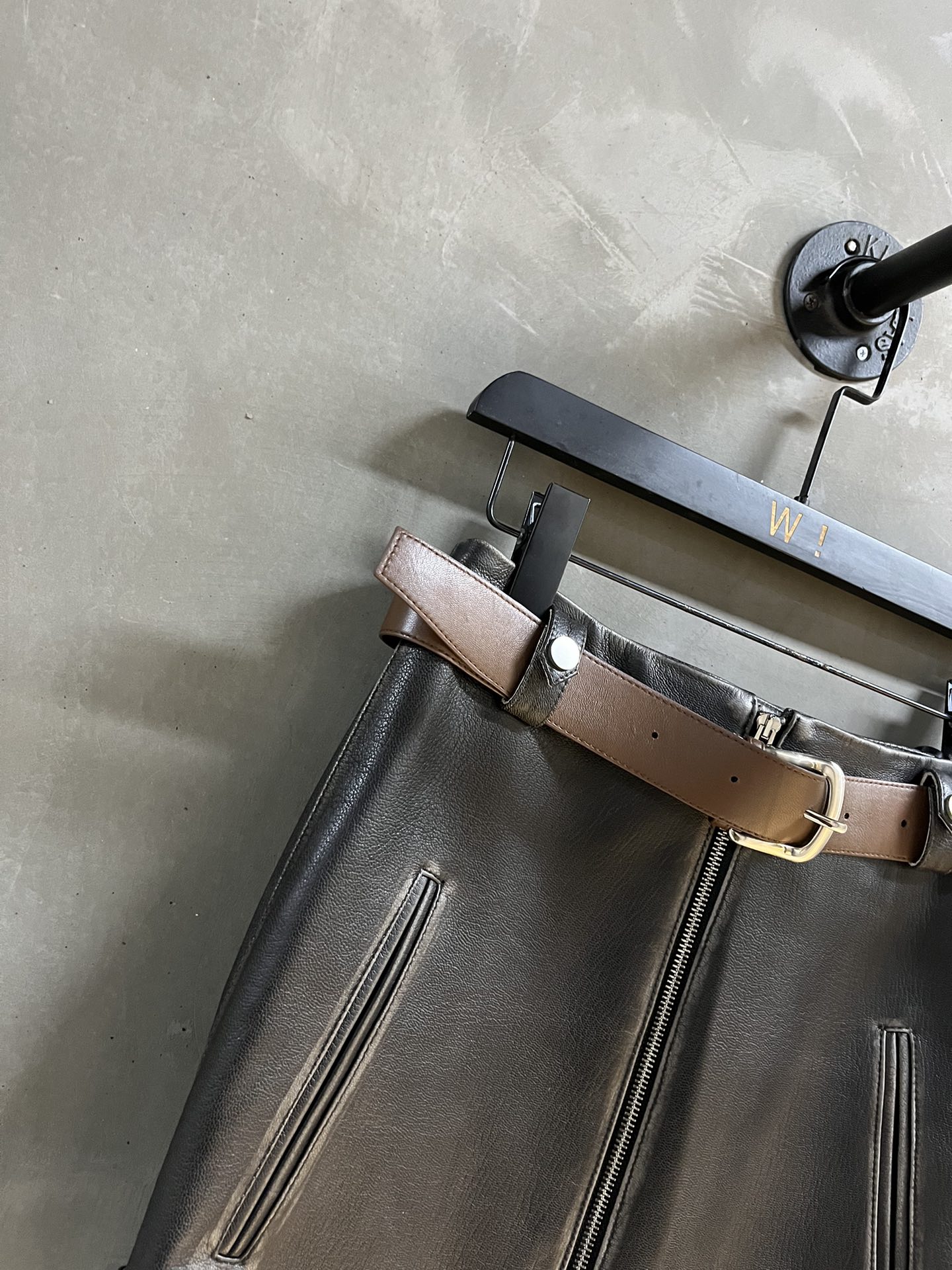 Stylish One-and-a-Half-Skirt in Imported Turkish Leather for 2024 Early Autumn - 图片 2