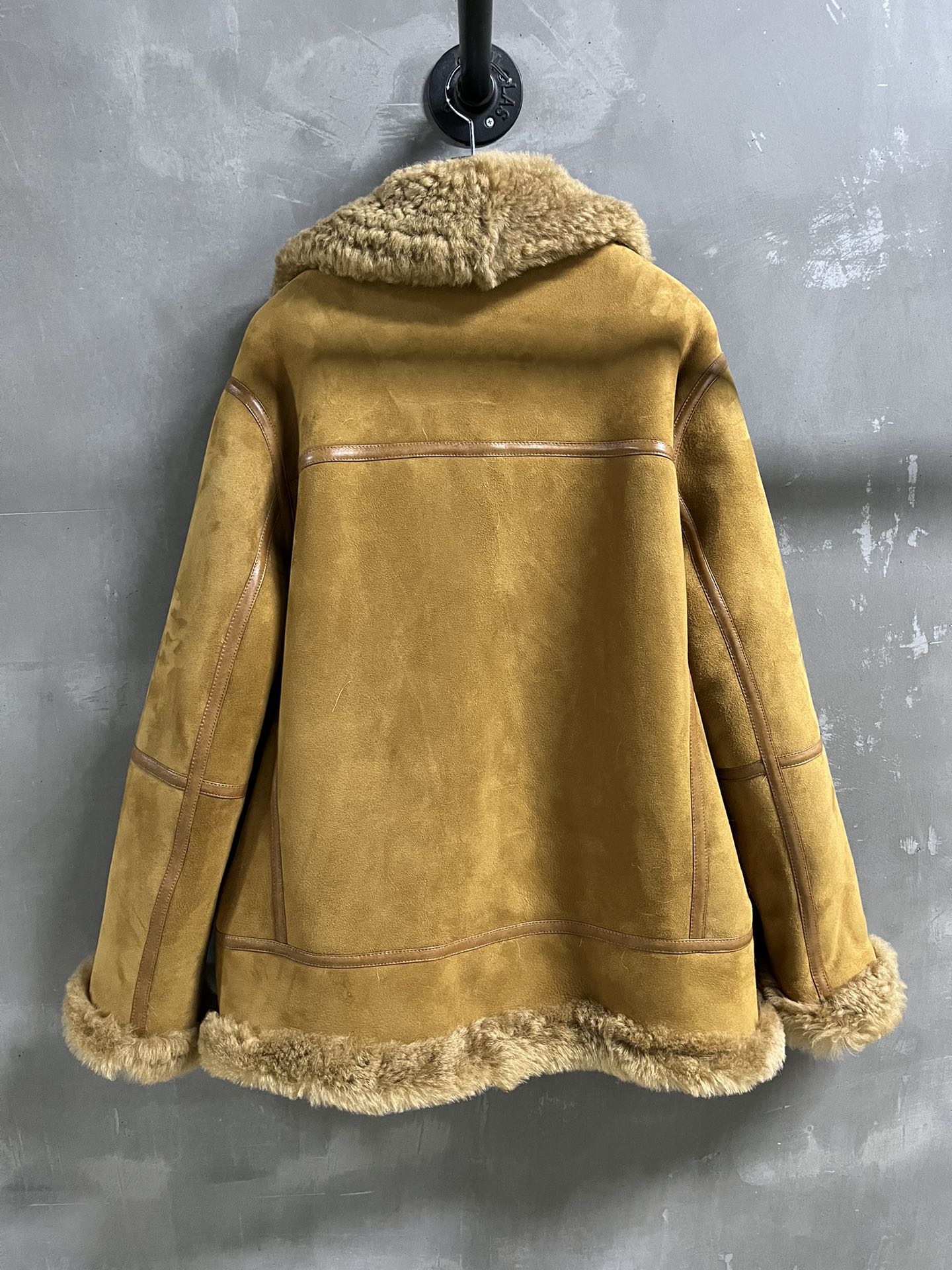 “Balenciaga Profile 2024: Stylish Melinose Wool Single Best-Skinned This Quarter” - 图片 9