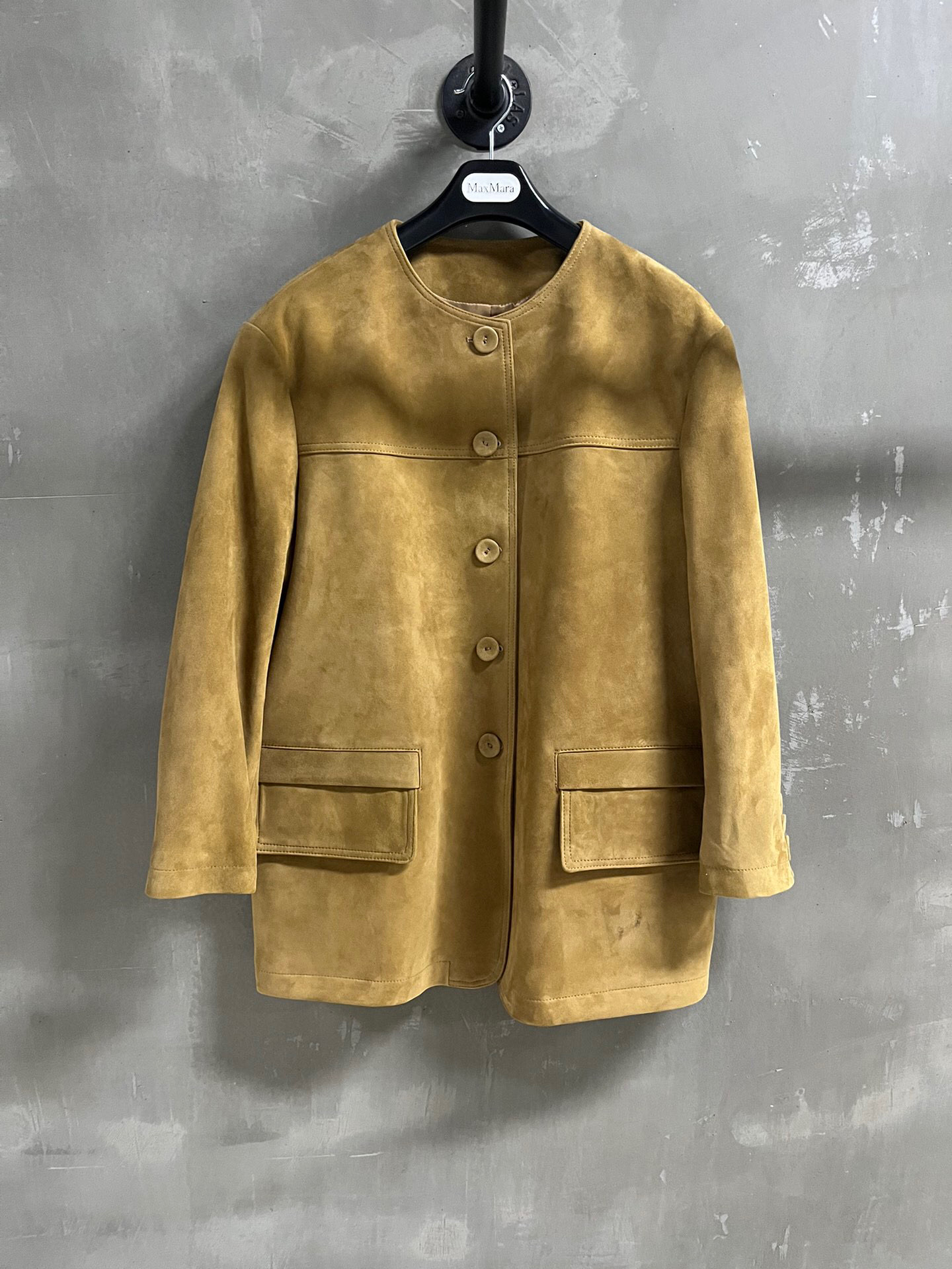 2025 Spring Suit: Original, Stylish Leather Face with Turkish Wool Mix.