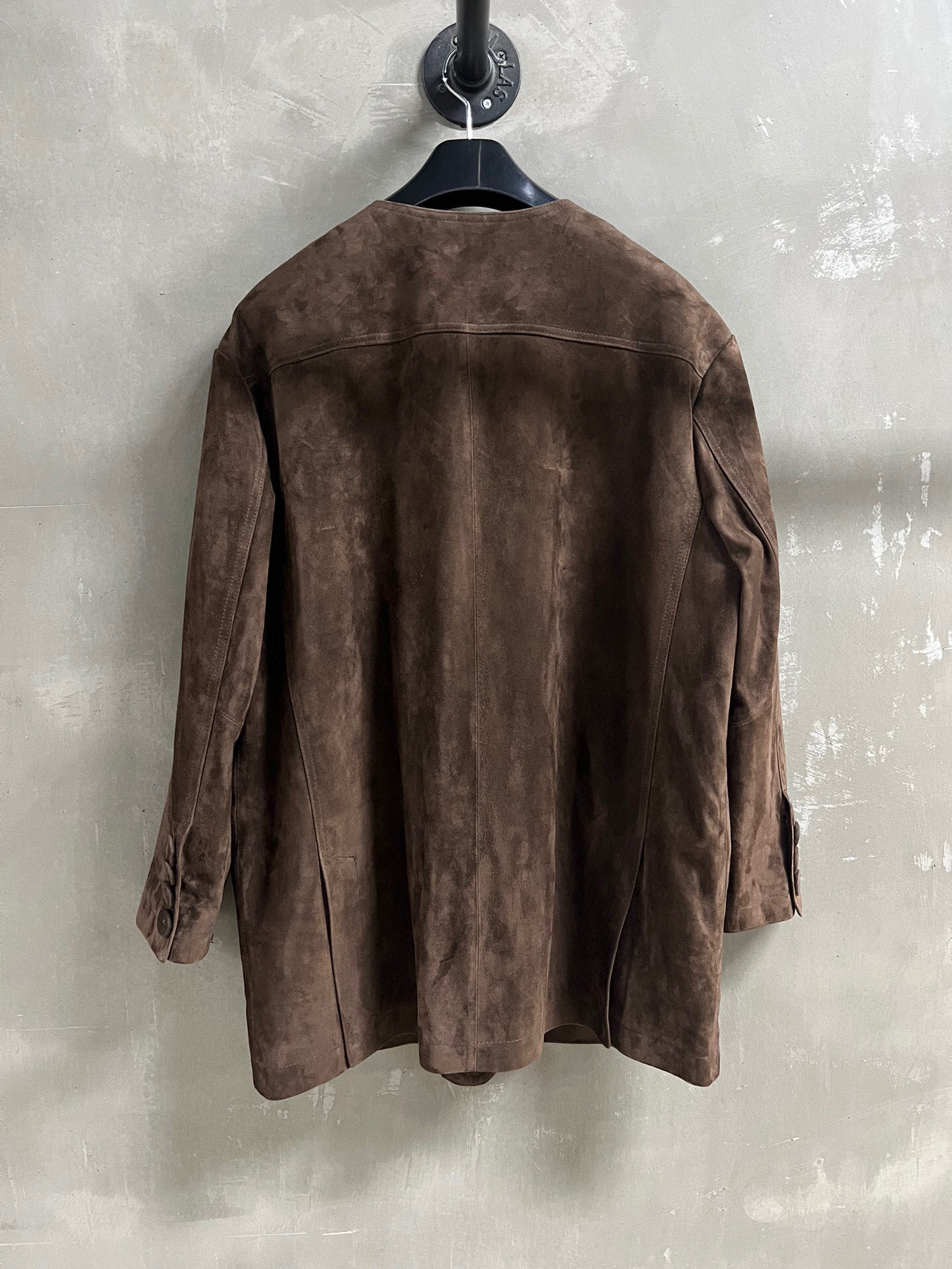 Stylish 2025 Spring Suit: P3174 with Leather Face and Turkish Wool Blend. - 图片 9