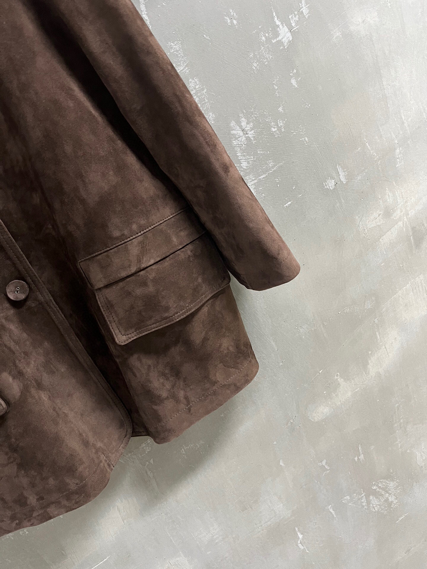 Stylish 2025 Spring Suit: P3174 with Leather Face and Turkish Wool Blend. - 图片 3
