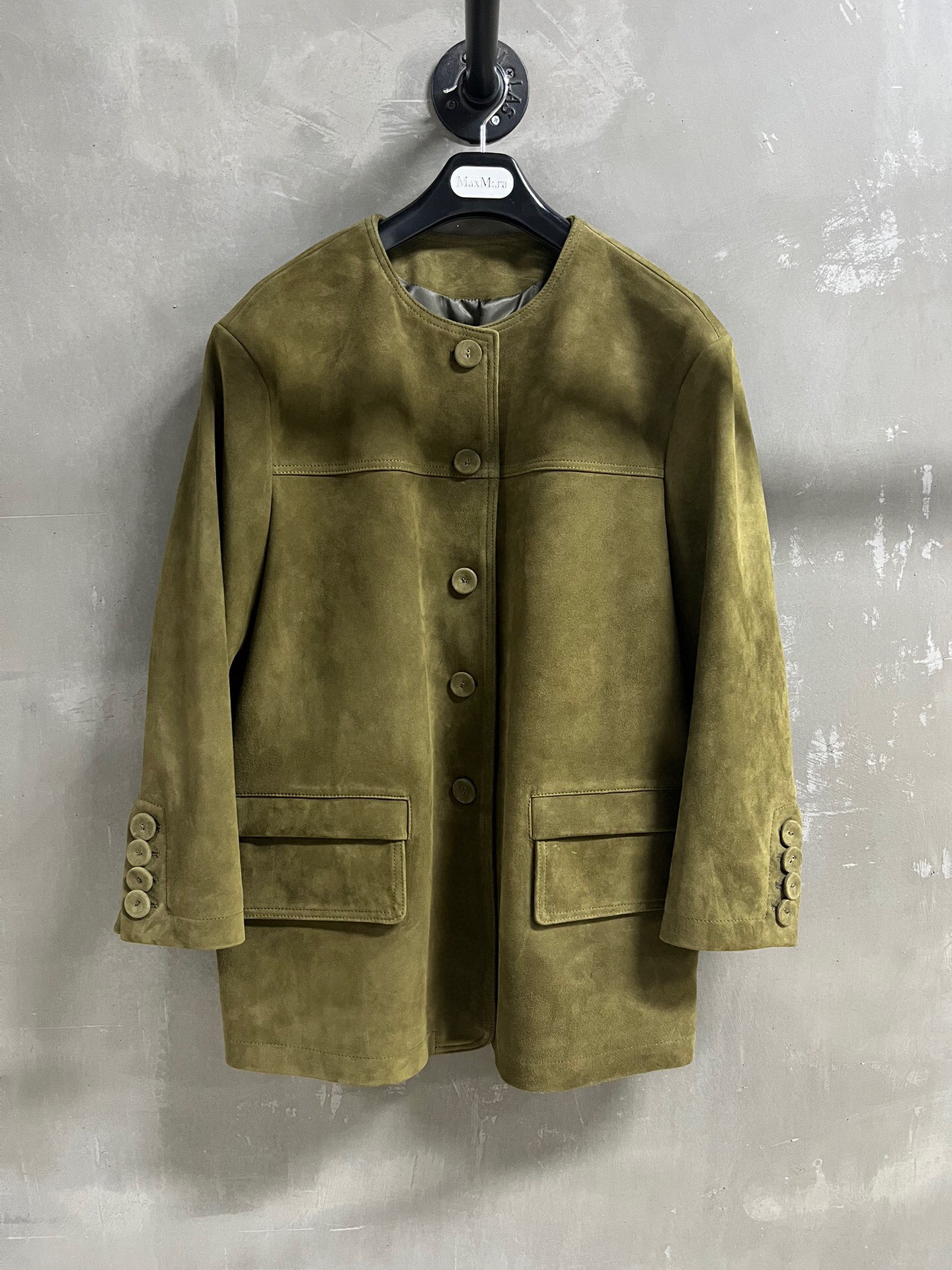 “2025 Spring Suit: P3174 with Stylish Leather Face and Turkish Wool Blend” - 图片 1