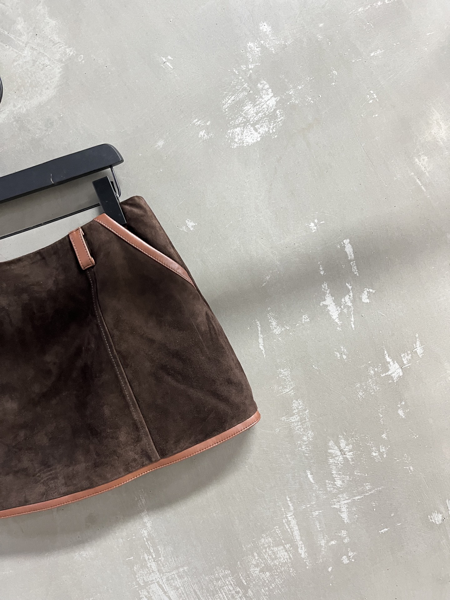 Miu Miu Inspired Leather Mini Skirt - Stylish & Versatile Fall 2025 Collection 4 i1752581872493 9245 0 1