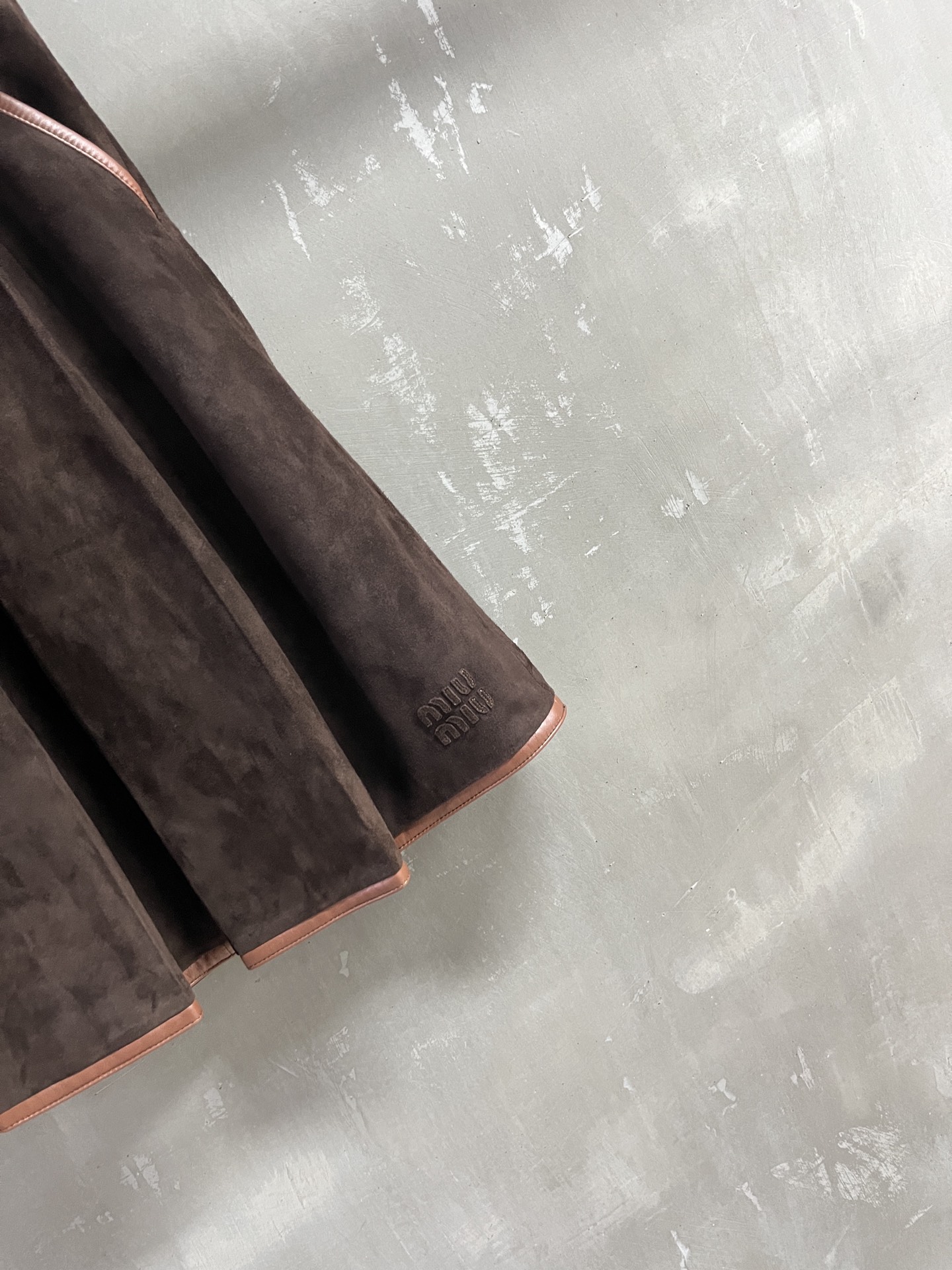 Miu Miu Inspired Leather Midi Skirt - Stylish & Versatile Fall Fashion 6 i1752582351044 5492 0 3
