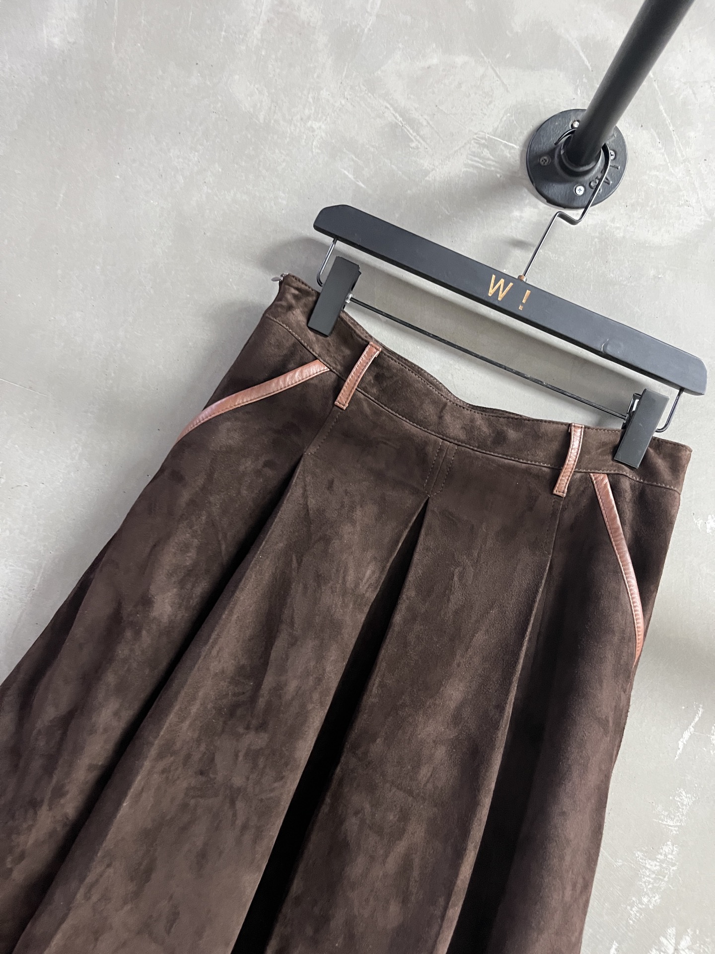 Miu Miu Inspired Leather Midi Skirt - Stylish & Versatile Fall Fashion 9 i1752582400366 4204 0 7