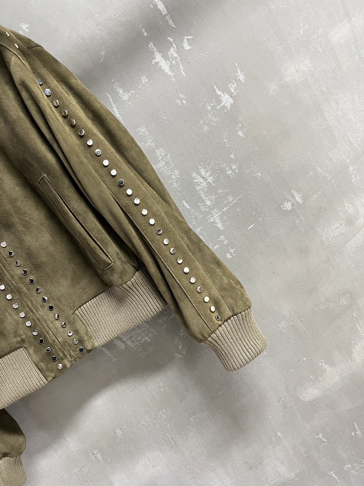 Loewe Lambskin Leather Jacket - Stylish & Versatile Fall Fashion 8 i1753103514693 1535 0 5