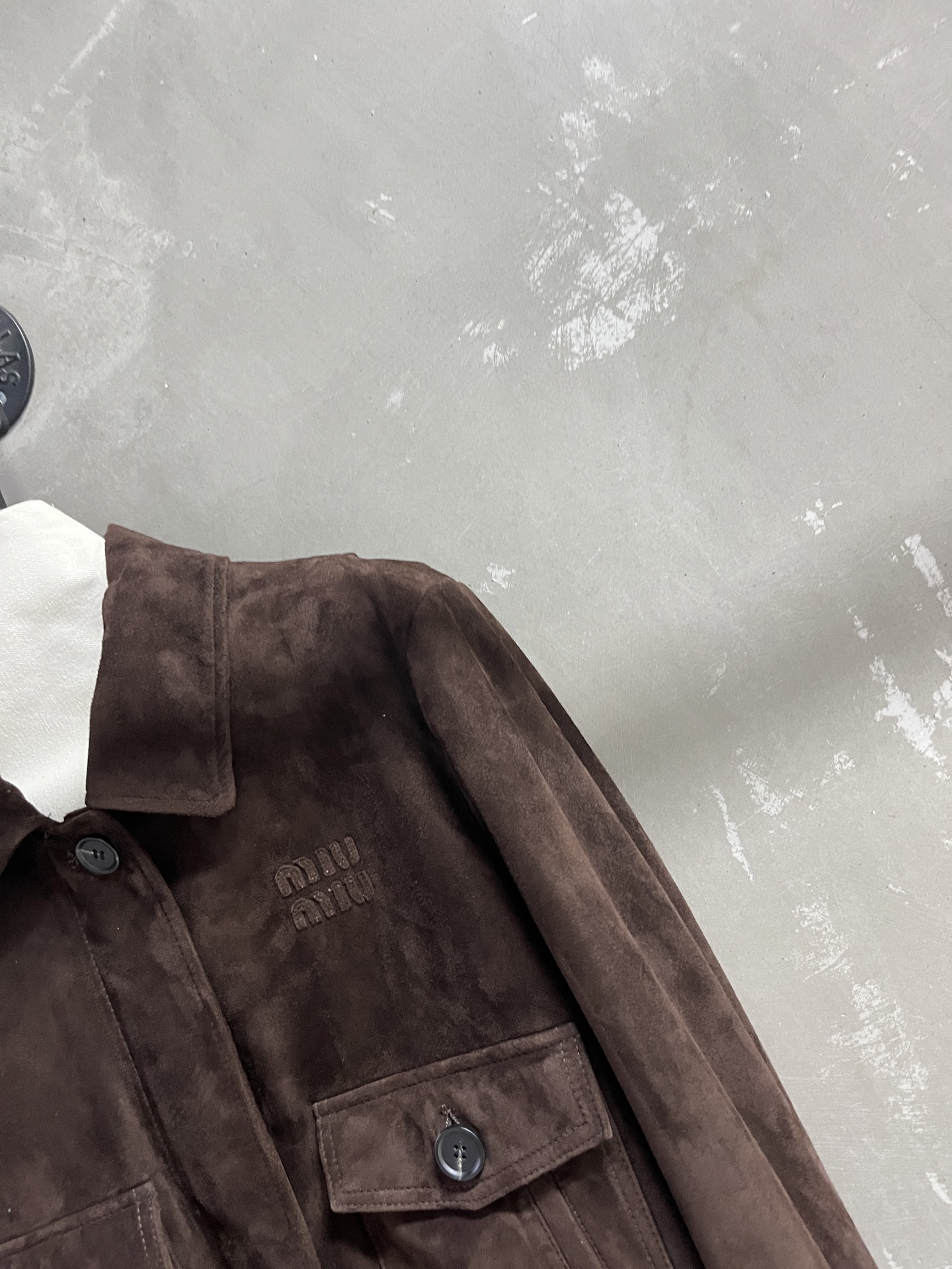 Miu Miu 2025 Fall Collection Lambskin Leather Jacket - Stylish & Versatile 5 i1753257693889 9289 0 2