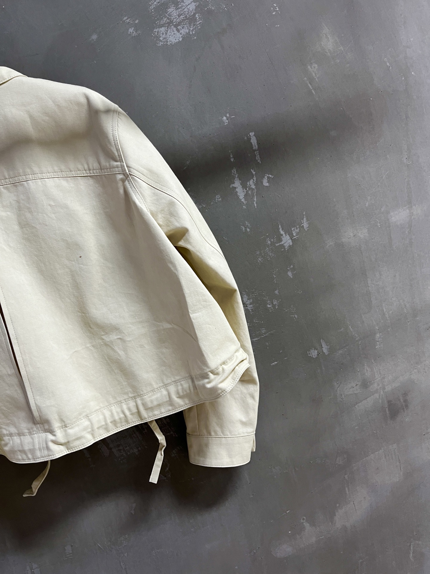 Loewe Cropped Leather Shirt - Chic & Versatile Autumn Essential 9 i1753454794829 593 0 6