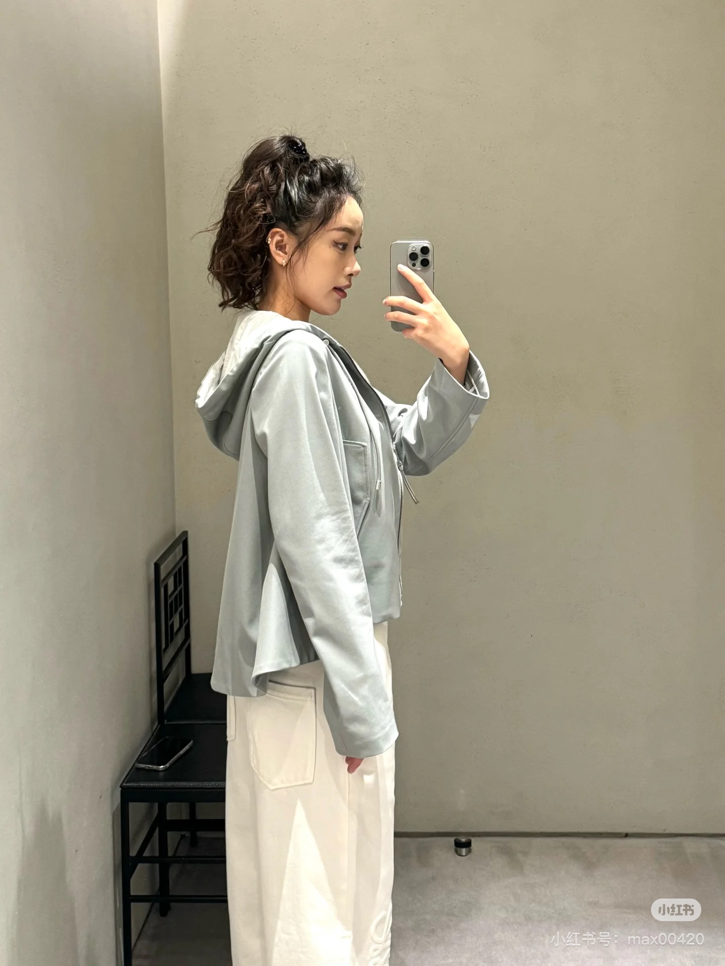 “Alloha, listen to me. It’s worth the coat.” - 图片 2