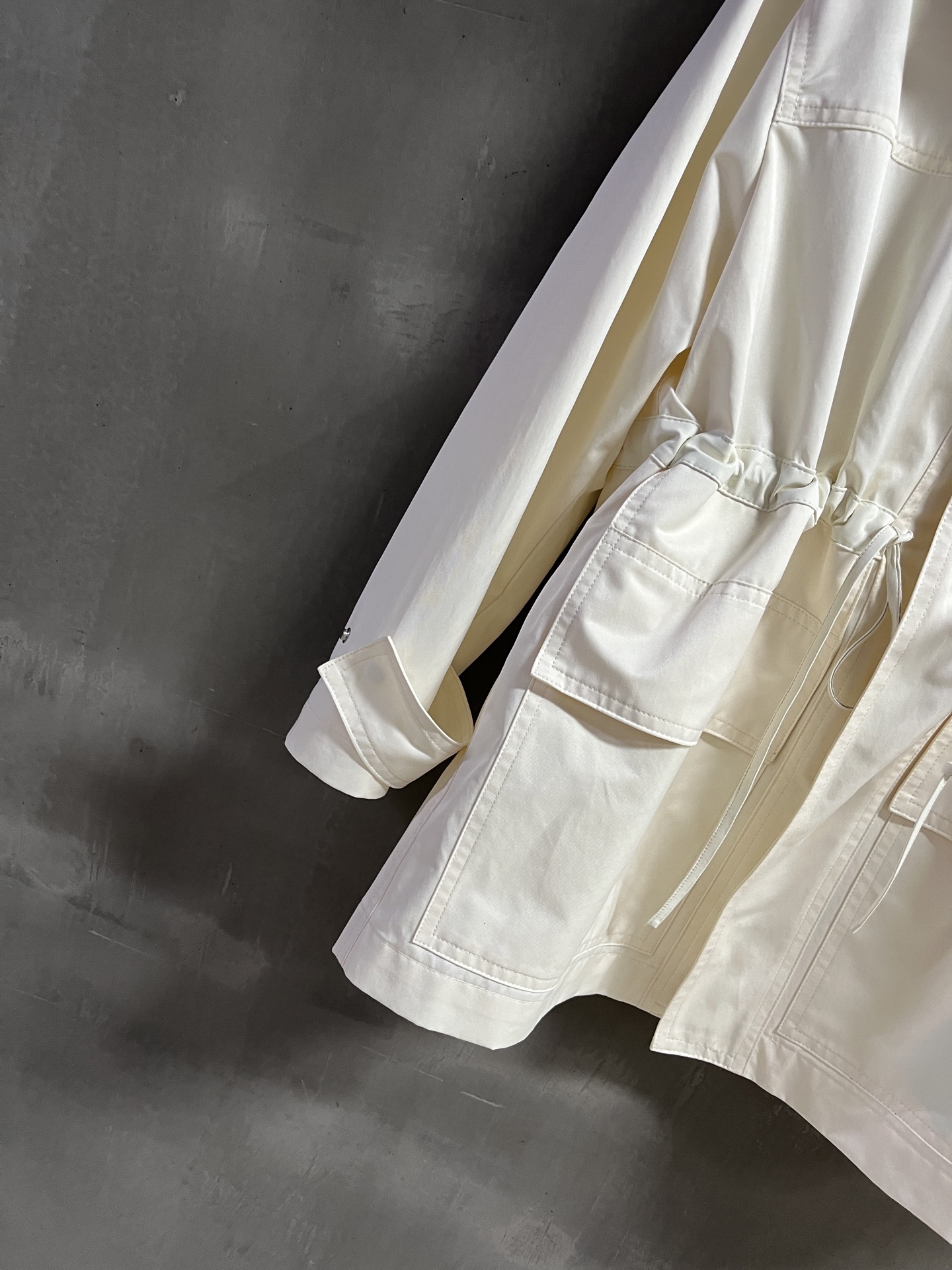 2025 Autumn Suit: Tough Girl’s Original BV Profile, Unscathed and Stylish - 图片 2