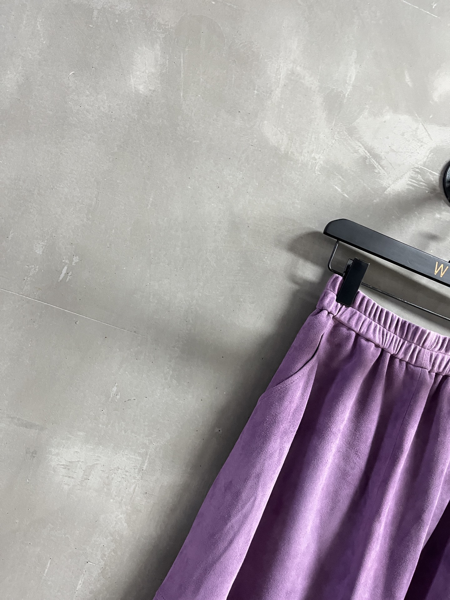 Miu Miu Vintage High Waist A-Line Midi Skirt - Elegant & Timeless Style 4 i1754121268330 1690 0 1