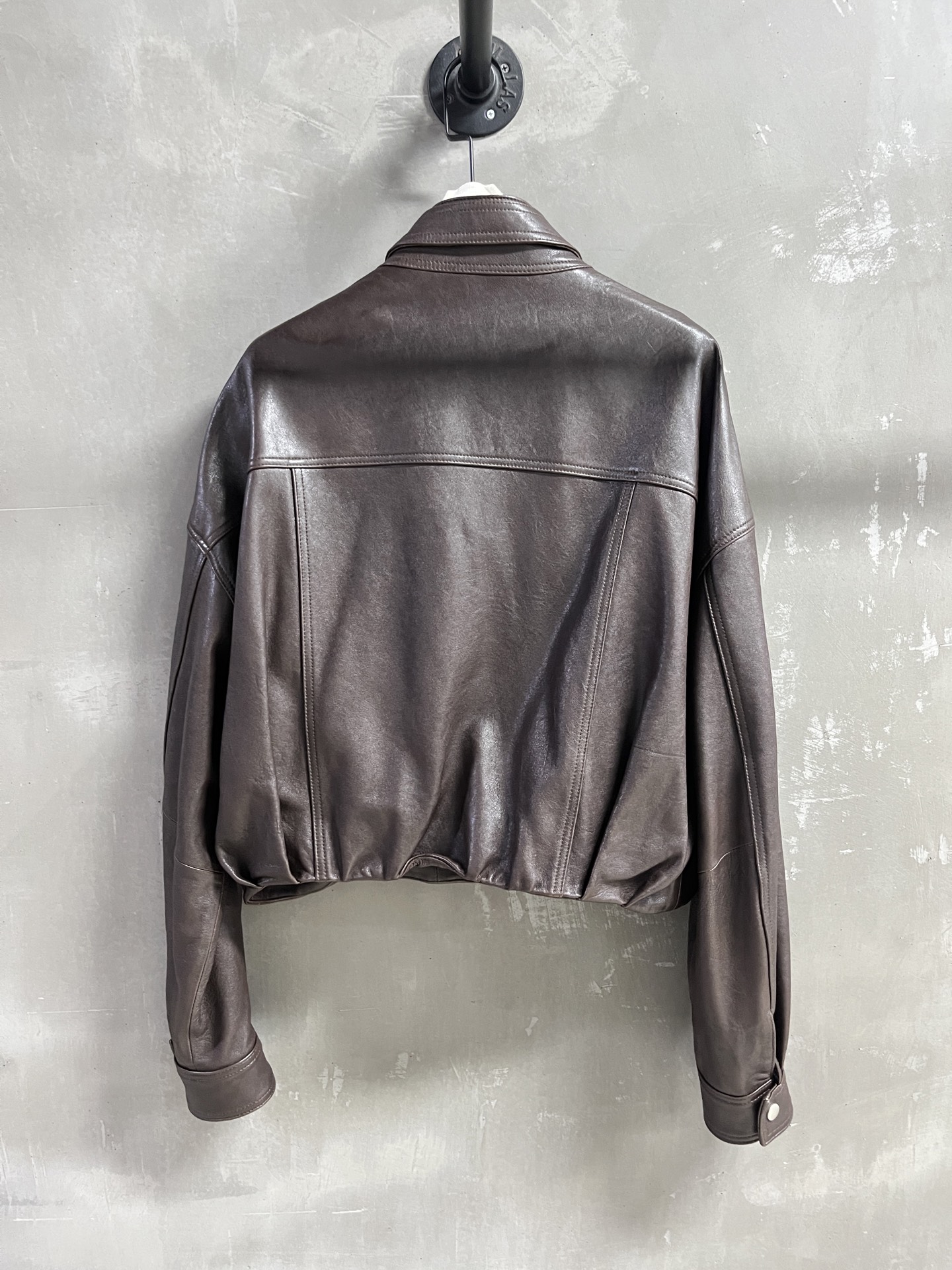 Balenci*ga Female Goatskin Suit: Stylish Design, Dust-Proof Bag Included, S-L Sizes. - 图片 9