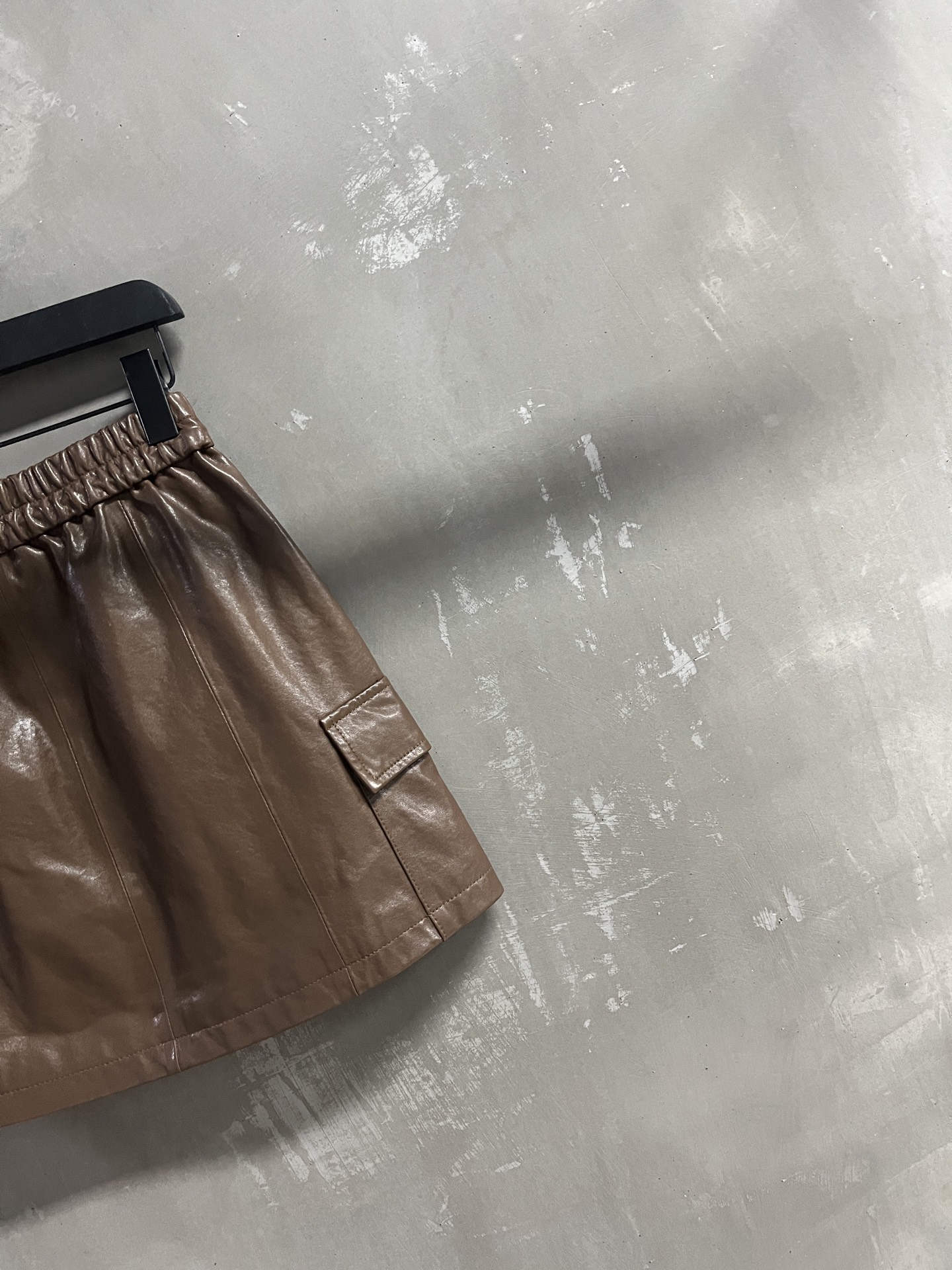 Fashionable One-Size-Fits-All Female Suit: P1488 Leather Suit Details for 2025 Autumn - 图片 4