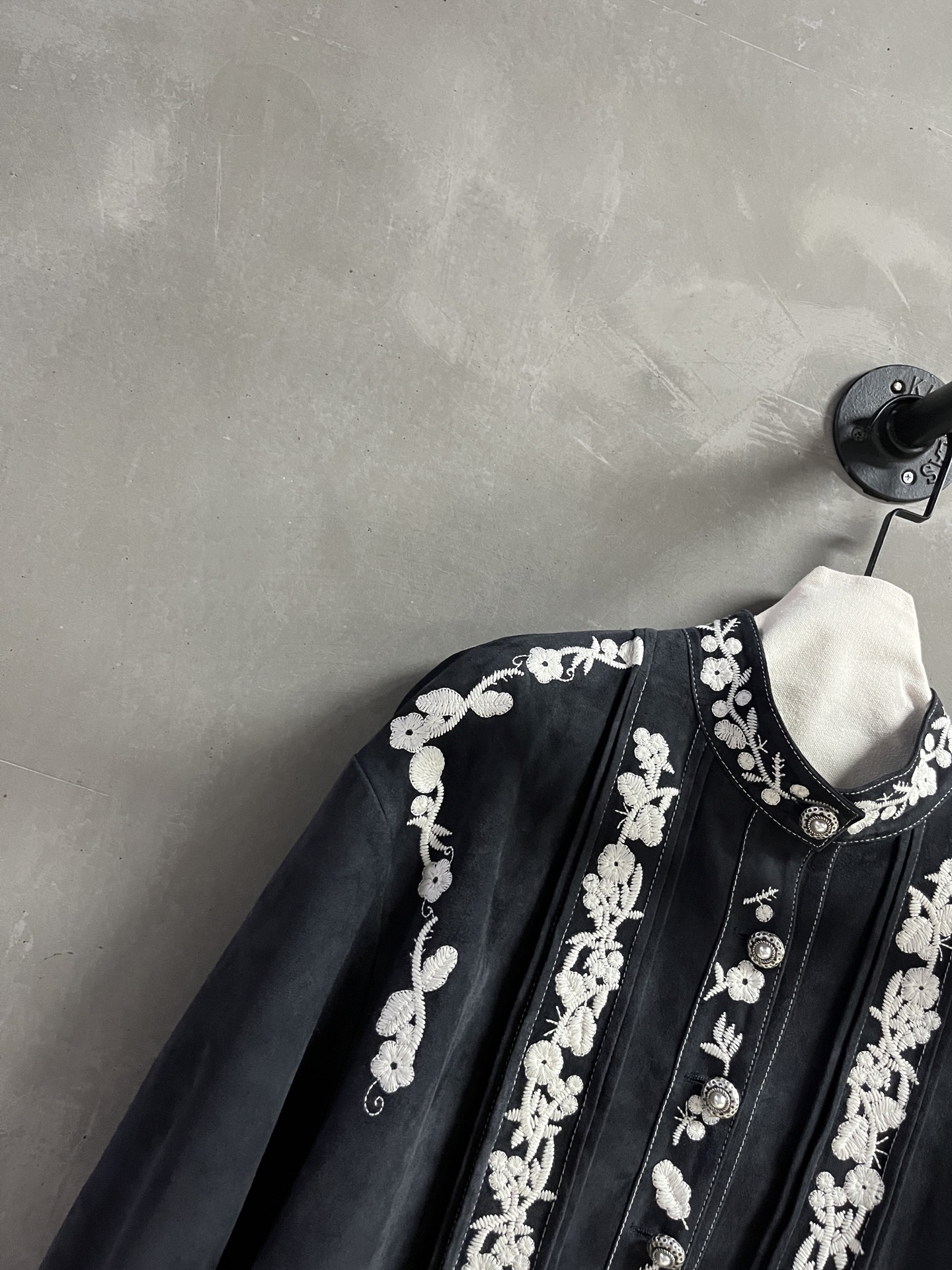 Isabel Marant Embroidered Shirt - Autumn Collection 5 i1754400364161 1507 0 2