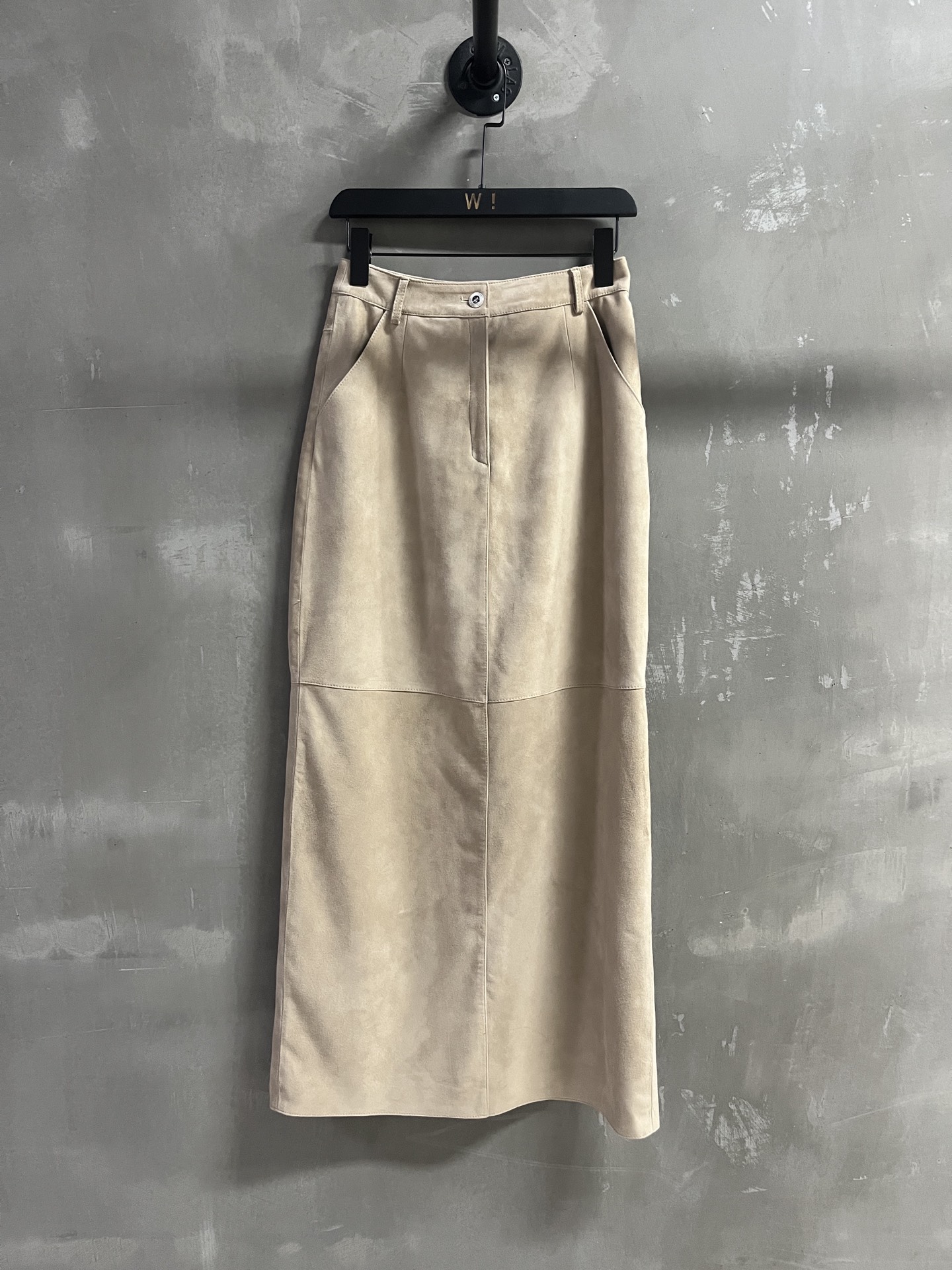 “Stylish Imported Leather Face Skirt from Turkey: 2025 Autumn Novel Fashion for Bad Girls in M-XL Size”