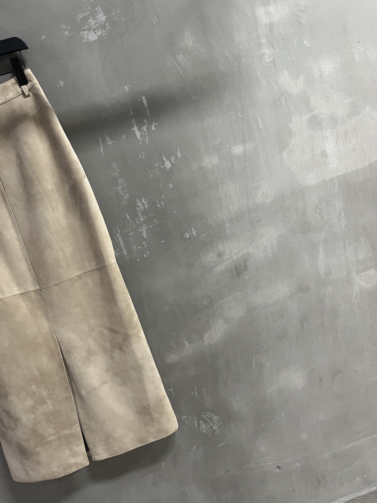 “Stylish Imported Leather Face Skirt from Turkey: 2025 Autumn Novel Fashion for Bad Girls in M-XL Size” - 图片 5
