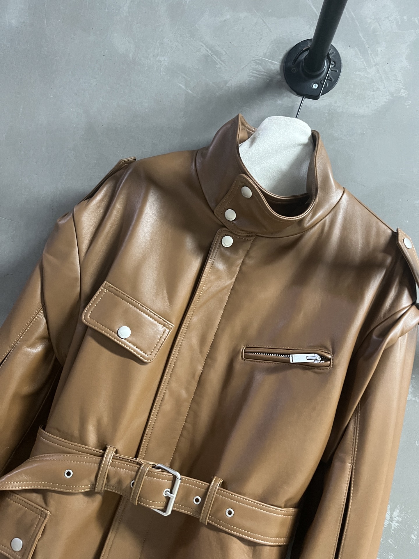 Saint Laurent Leather Jacket: 2025 Fall Collection, Versatile & Stylish 6 i1754746108337 2517 0 3