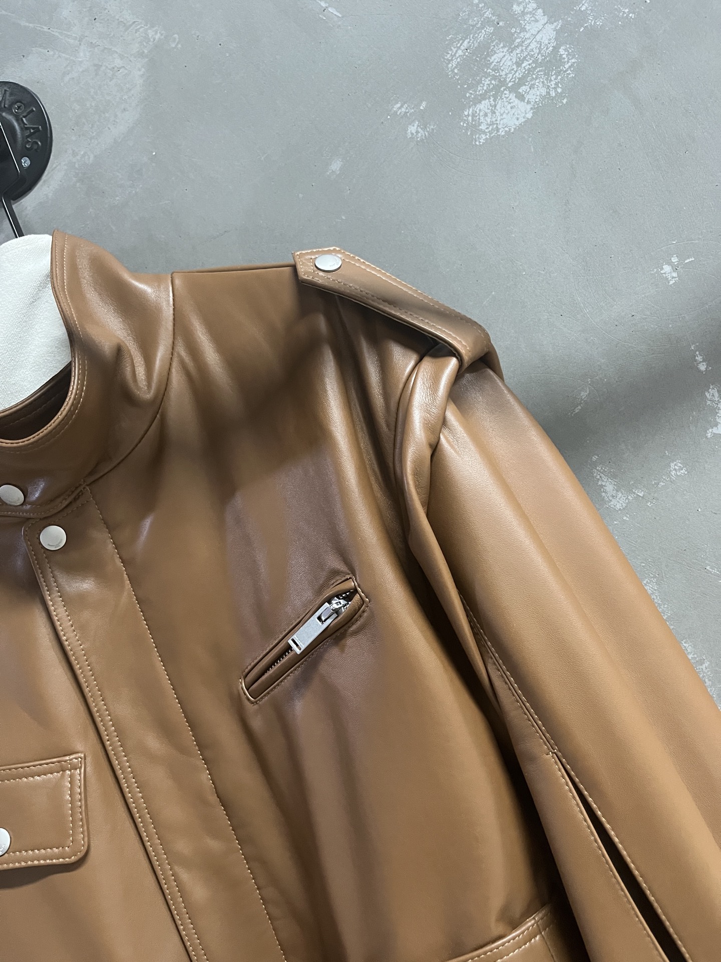 Saint Laurent Leather Jacket: 2025 Fall Collection, Versatile & Stylish 5 i1754746108437 5751 0 2