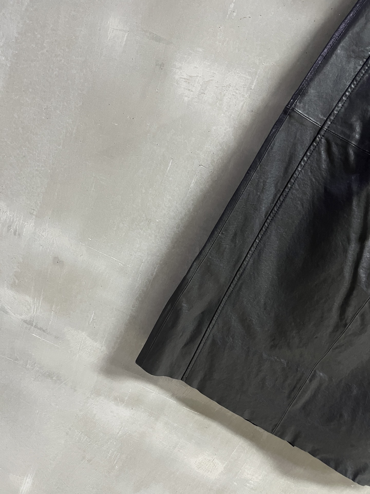 Title: P1872 One-Size-Fits-All Dress with Turkish Sheep-Skin Wrapper for The R*w Summary: Stylish, original dress with Turkish sheep-skin wrapper, fits M - 图片 3