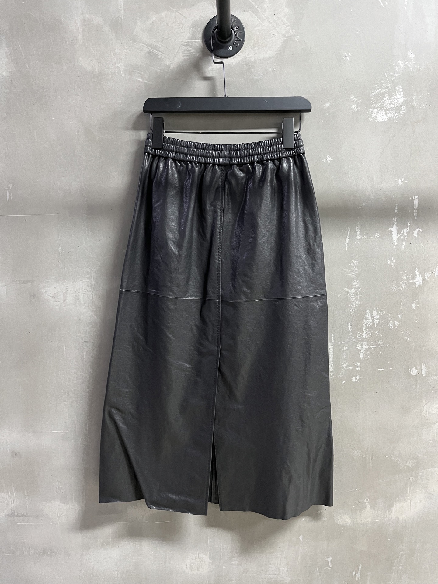 Title: P1872 One-Size-Fits-All Dress with Turkish Sheep-Skin Wrapper for The R*w Summary: Stylish, original dress with Turkish sheep-skin wrapper, fits M - 图片 9