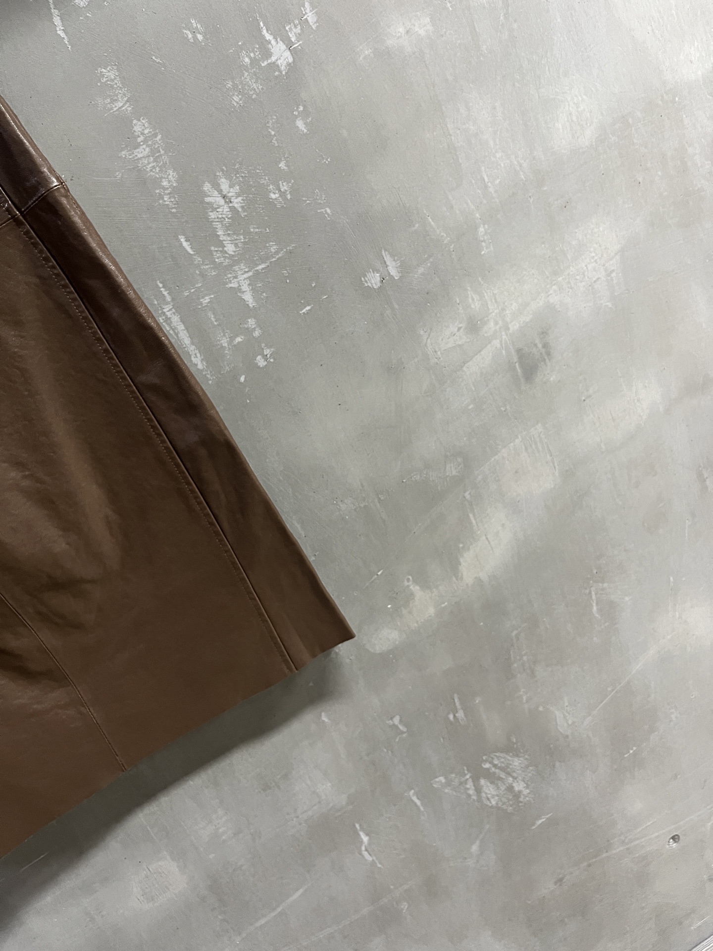 Stylish Leather Dress P1872: Original, Sweet, and Cool Design with Turkish Sheepskin – Size M-XL. - 图片 7