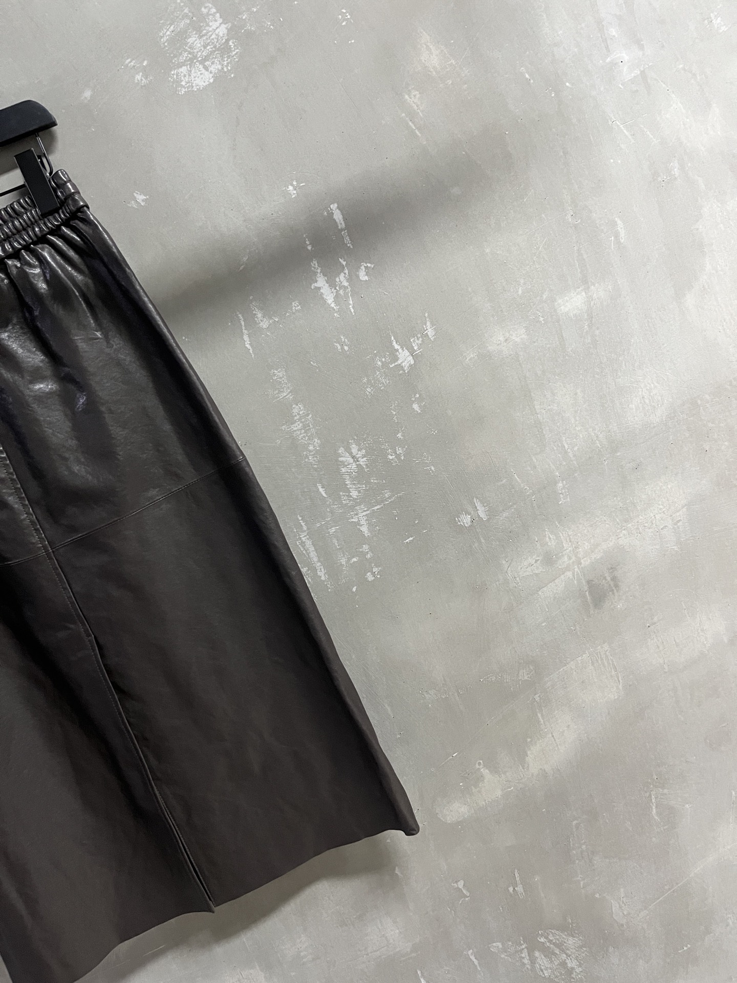 Title: P1872 Leather Dress for The R*w: Stylish, Sweet, and Cool Summary: One-size leather dress with Turkish sheep-skin, M-XL sizes, easy fit for - 图片 5