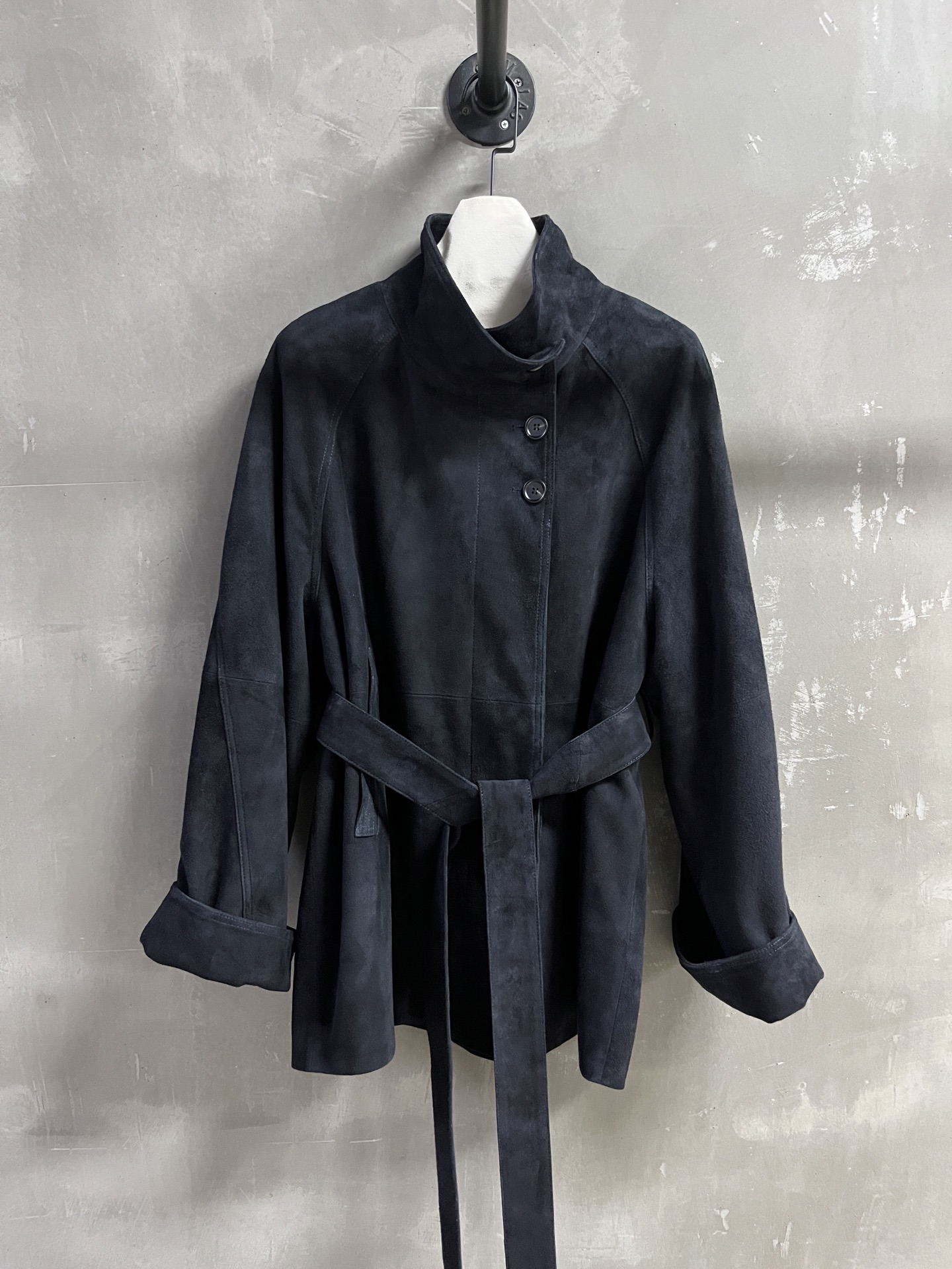 2025 MiuMi* Profile Dirt Bag Jacket: Turkish Sheepskin Classic Design in S-L Sizes