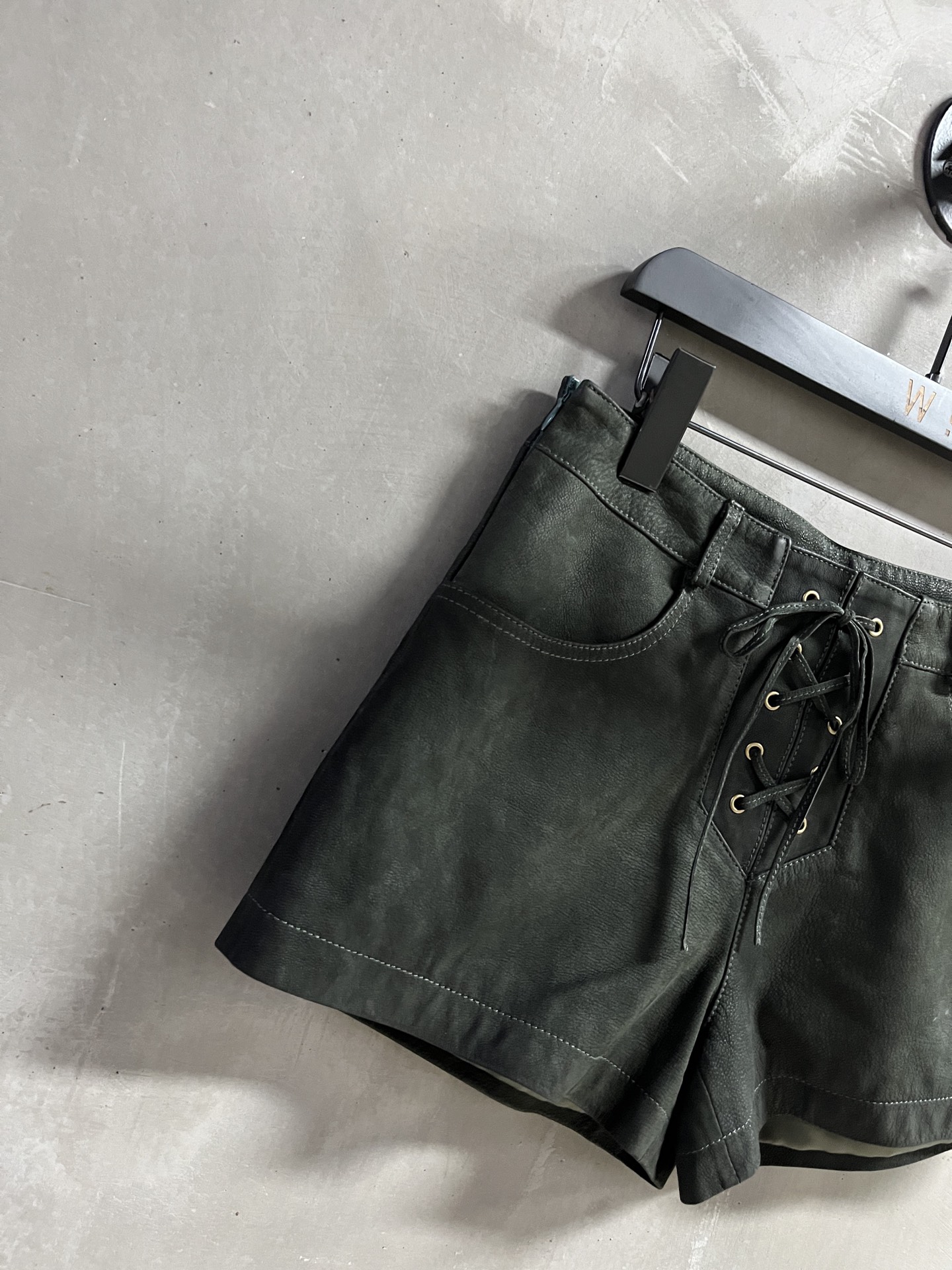 Isabel Marant Leather Shorts - Retro Style, Comfortable Fit 4 i1756741403562 3416 0 1