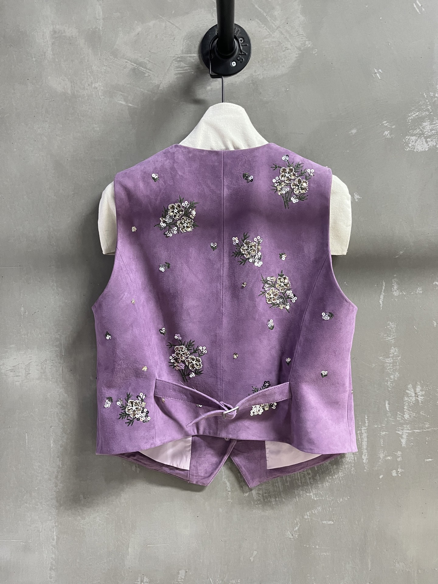 Miu Miu Inspired Embroidered Vest: Retro Chic & Versatile Style 10 i1757517681384 2421 0 8