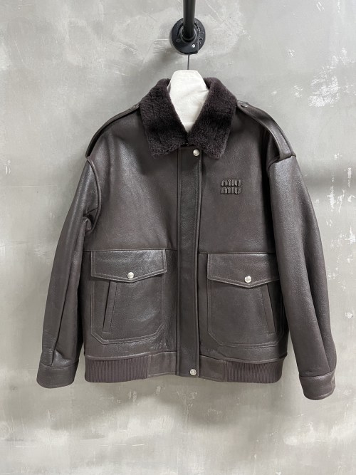 Miu Miu Shearling Collar Leather Jacket, Autumn Collection, Relaxed Fit 1 Miu Miu Shearling Collar Leather Jacket, Autumn Collection, Relaxed Fit
