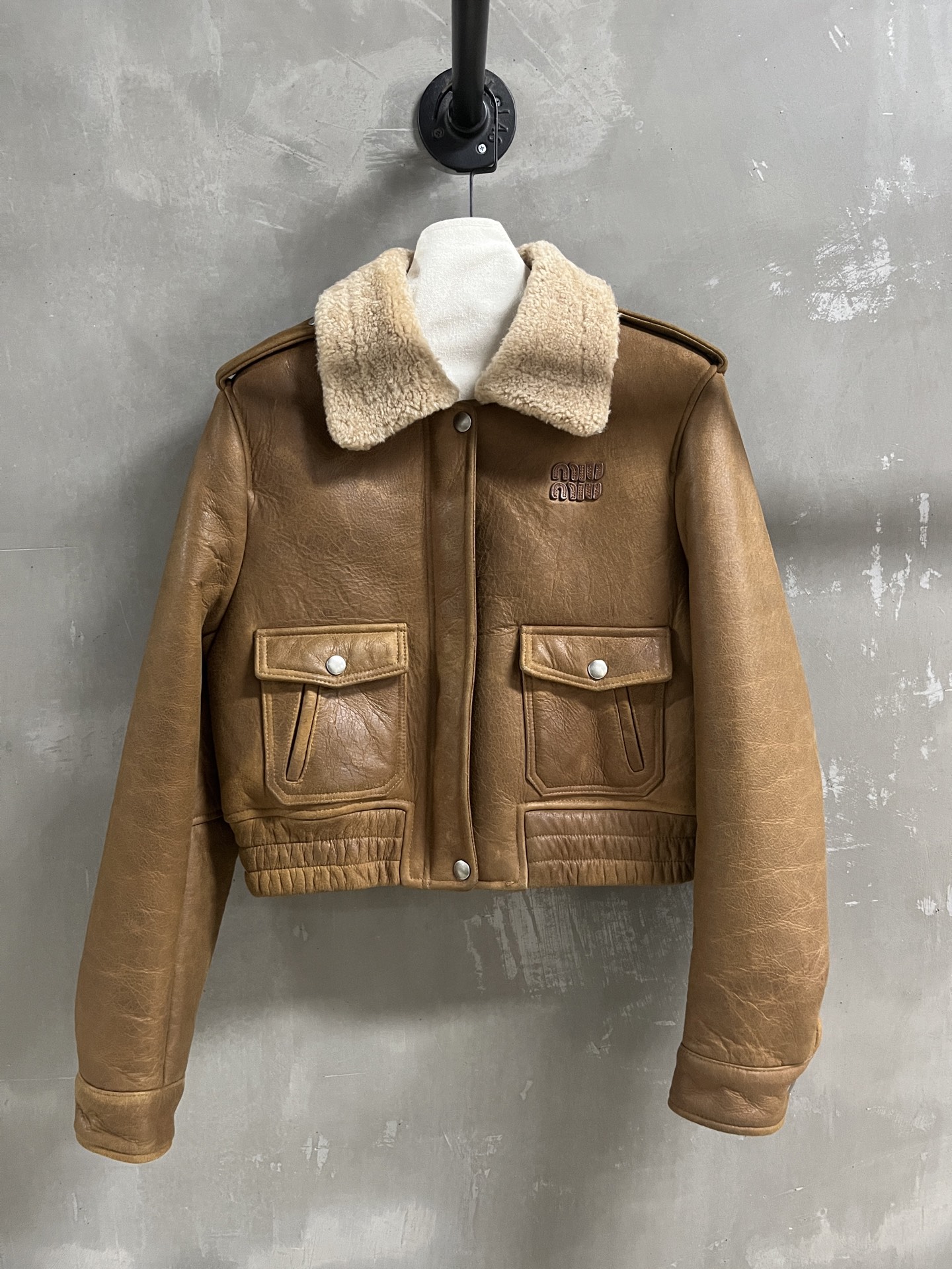 Miu Miu Shearling Jacket: Autumn 2025 Collection, Classic Design, Slim Fit 2 i1758034970369 8368 0 0