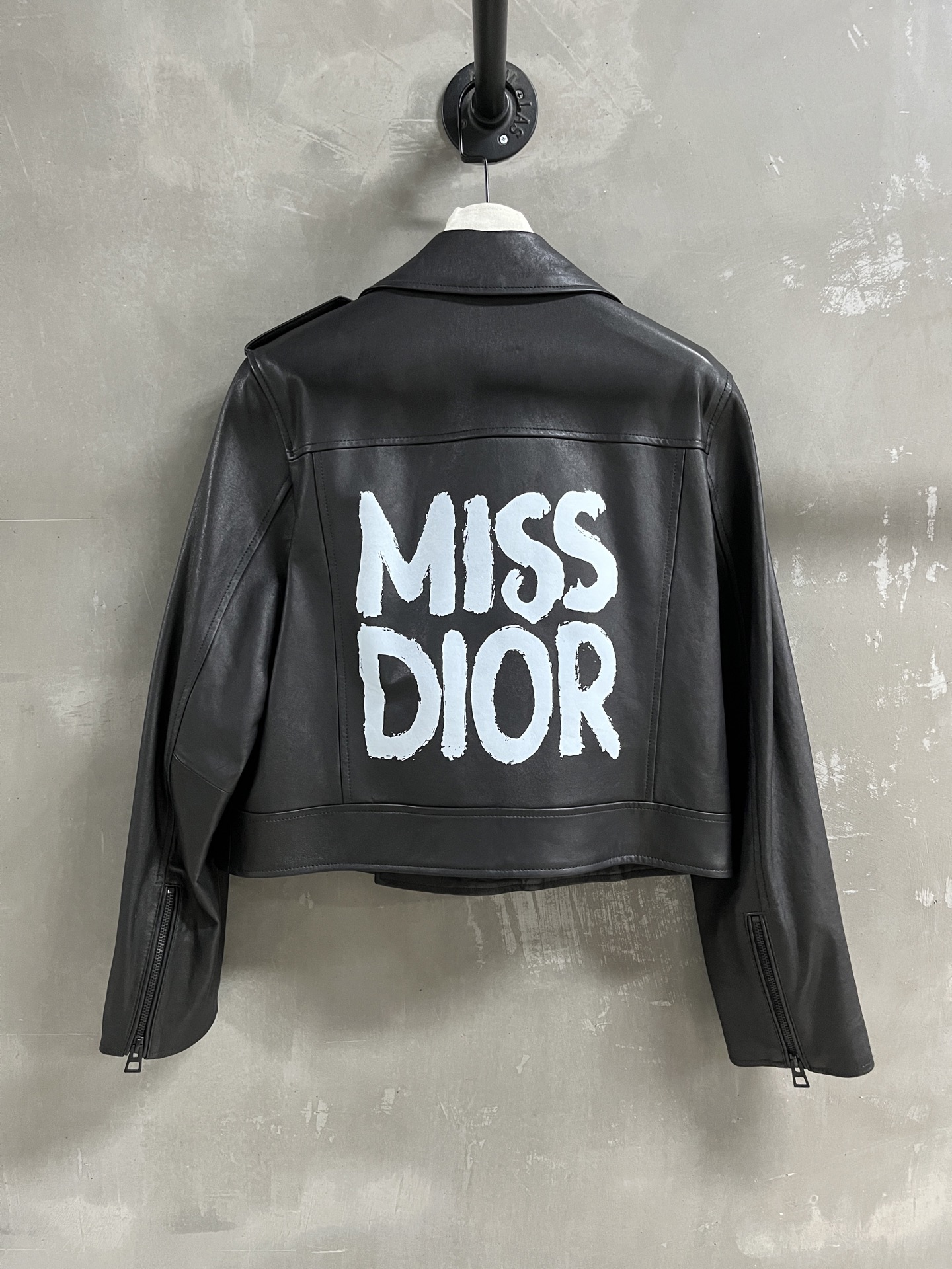 Dior Biker Jacket: Chic & Trendy for Fall/Winter 2025 - S to XL 10 i1758036795741 7803 0 8