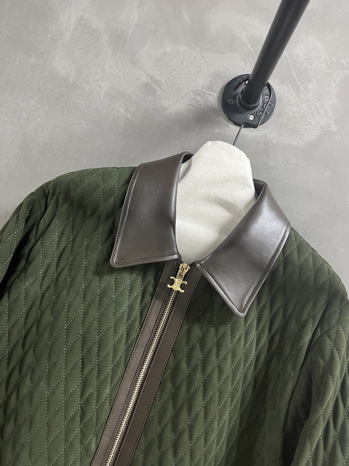 Retro Colorblock Lambswool Jacket: Stylish & Versatile, Celine Inspired 8 i1758122024046 6794 0 5