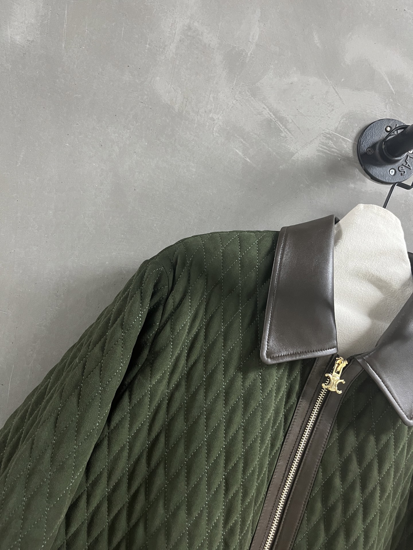 Retro Colorblock Lambswool Jacket: Stylish & Versatile, Celine Inspired 4 i1758122027571 2440 0 1