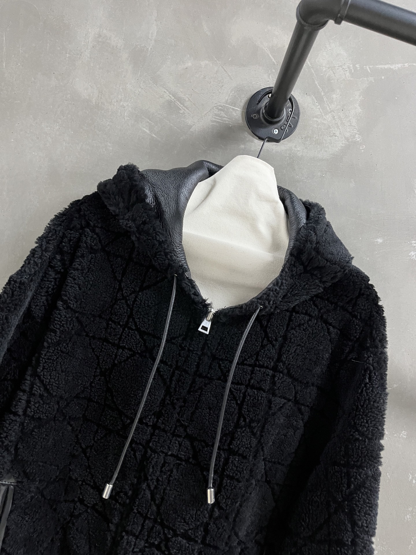 Dior Shearling Reversible Jacket - Stylish & Versatile Fall 2025 Collection 6 i1758813684743 5554 0 3