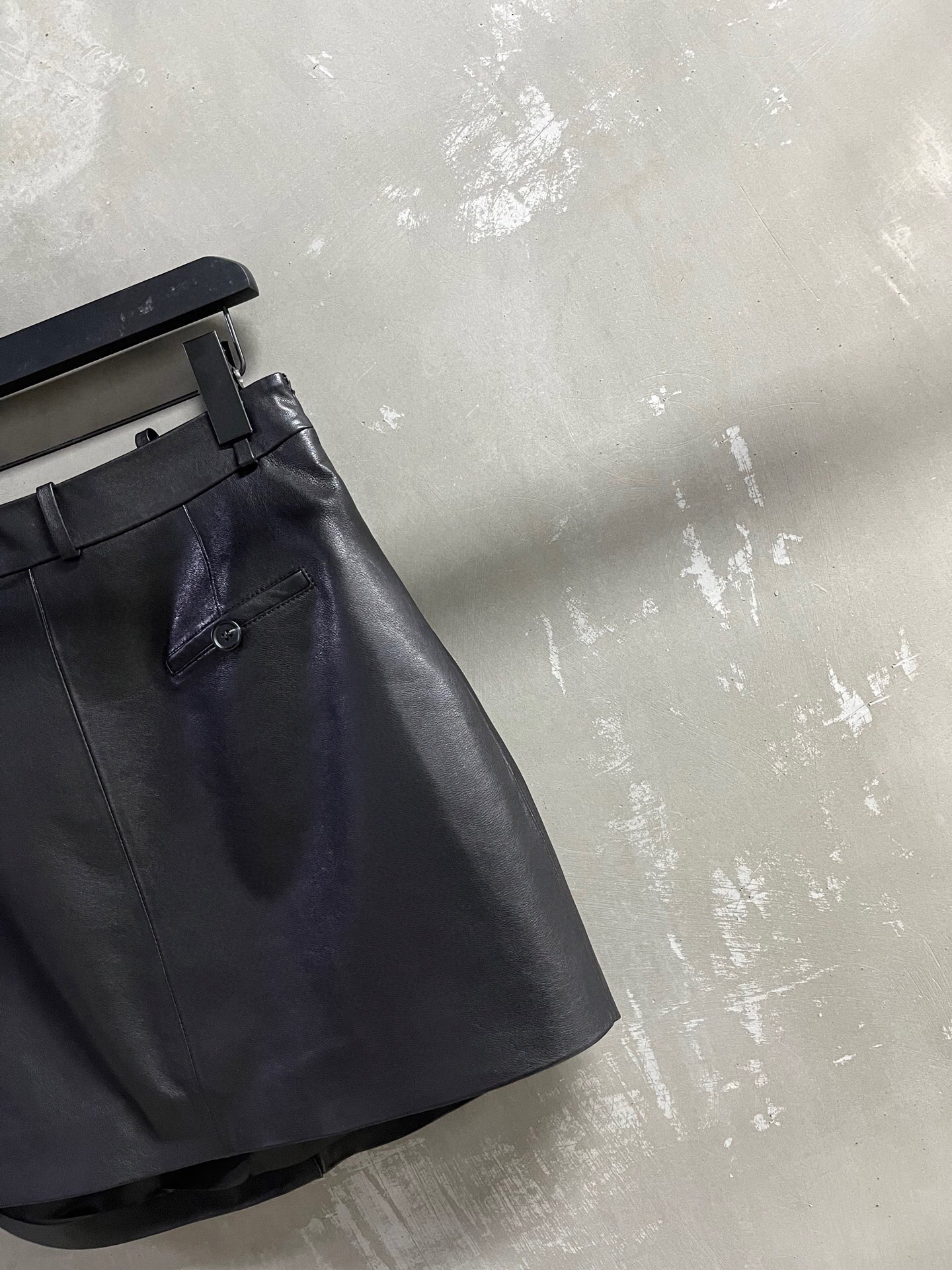 Loewe Inspired Leather Mini Skirt - Chic, Retro Style for Women 8 i1758815248801 4988 0 4