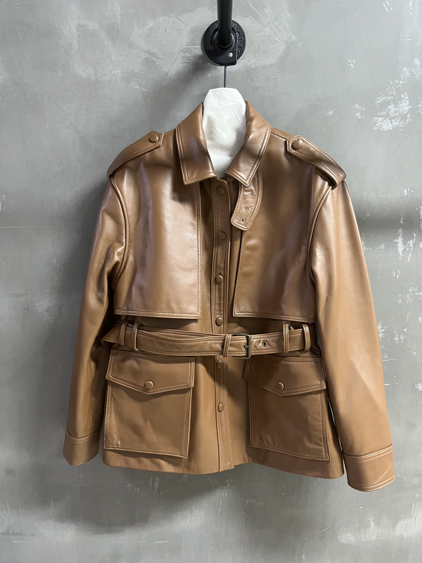 Saint Laurent Leather Jacket: Fall 2025 New Collection - Stylish & Versatile 3 i1759416378436 4361 0 0