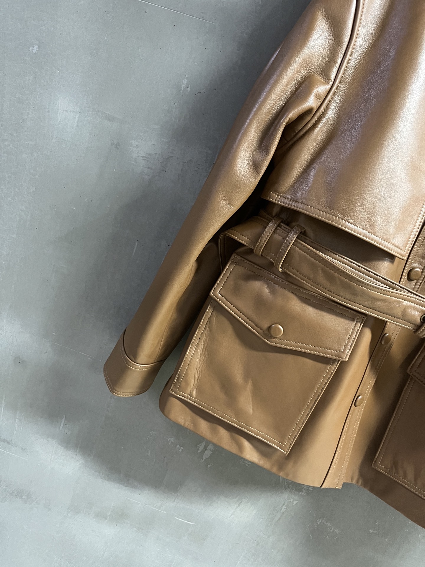 Saint Laurent Leather Jacket: Fall 2025 New Collection - Stylish & Versatile 6 i1759416381947 6561 0 3