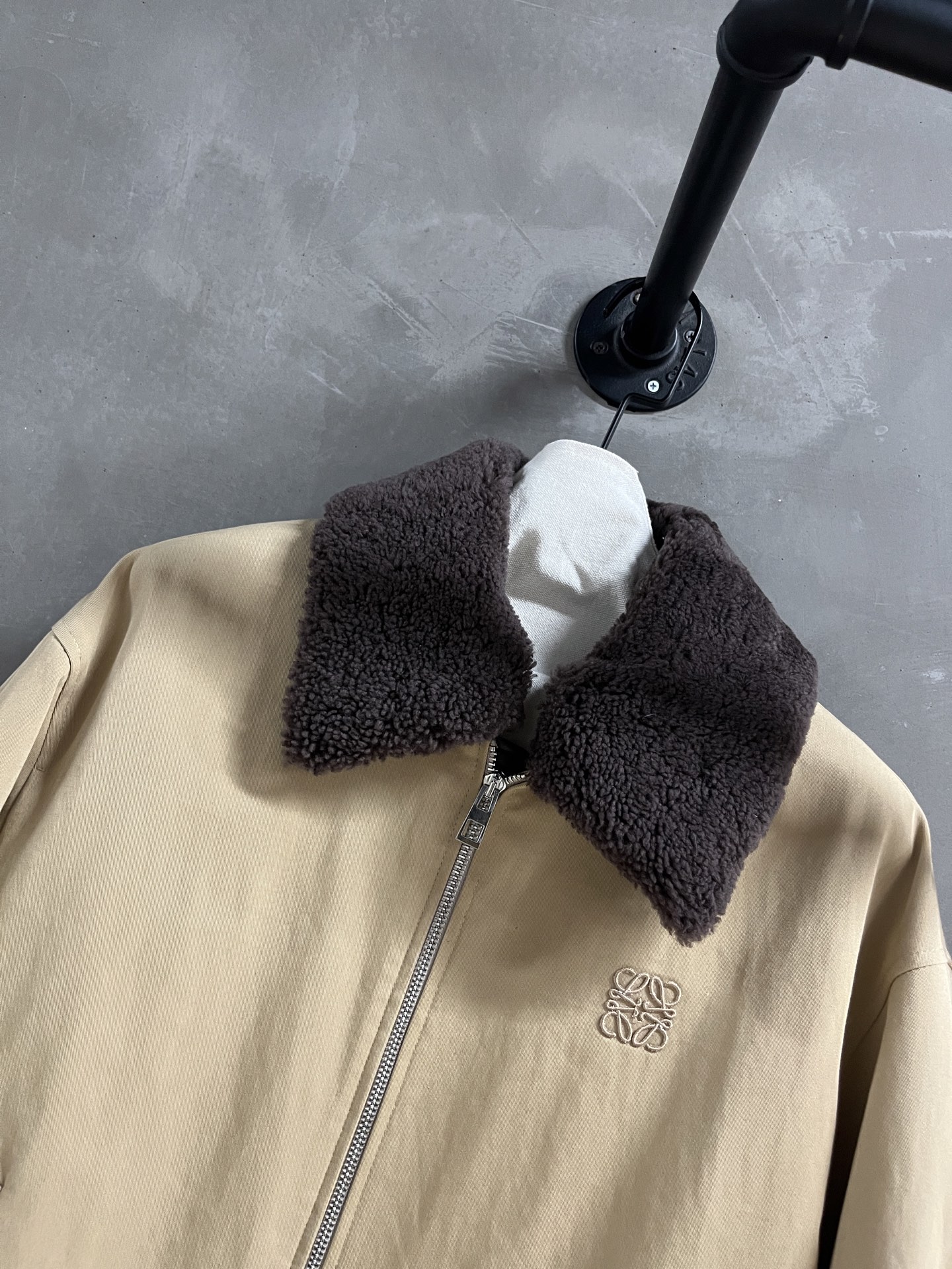Loewe Winter Coat: Stylish, Versatile Longline Jacket - Must-Have Outerwear 8 i1759850400175 6789 0 6