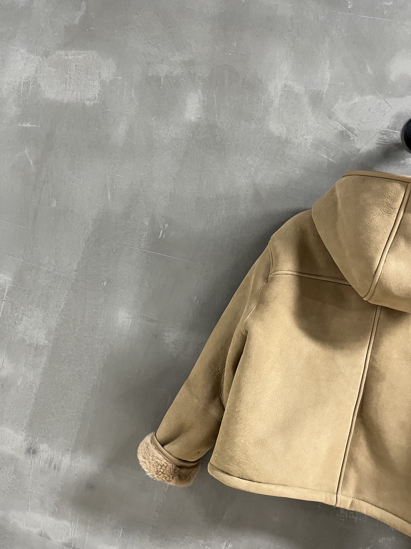Her*es Shearling Hooded Jacket - Stylish & Warm for Fall/Winter 2025 9 i1759936802759 566 0 6