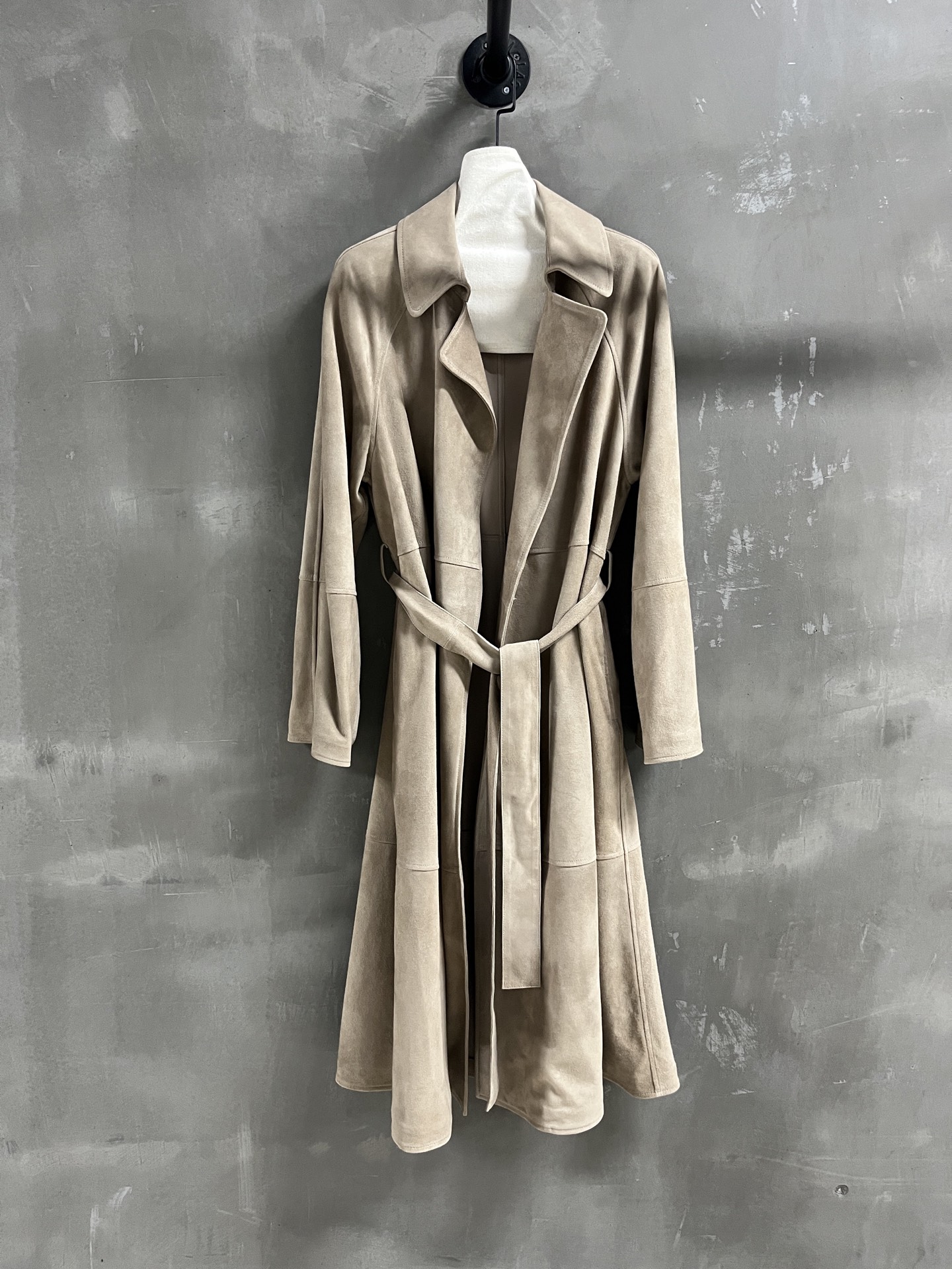 The R*w Trench Coat: 2025 Autumn New, Sweet Cool Style, Retro Temperament 3 i1759938798933 1618 0 0