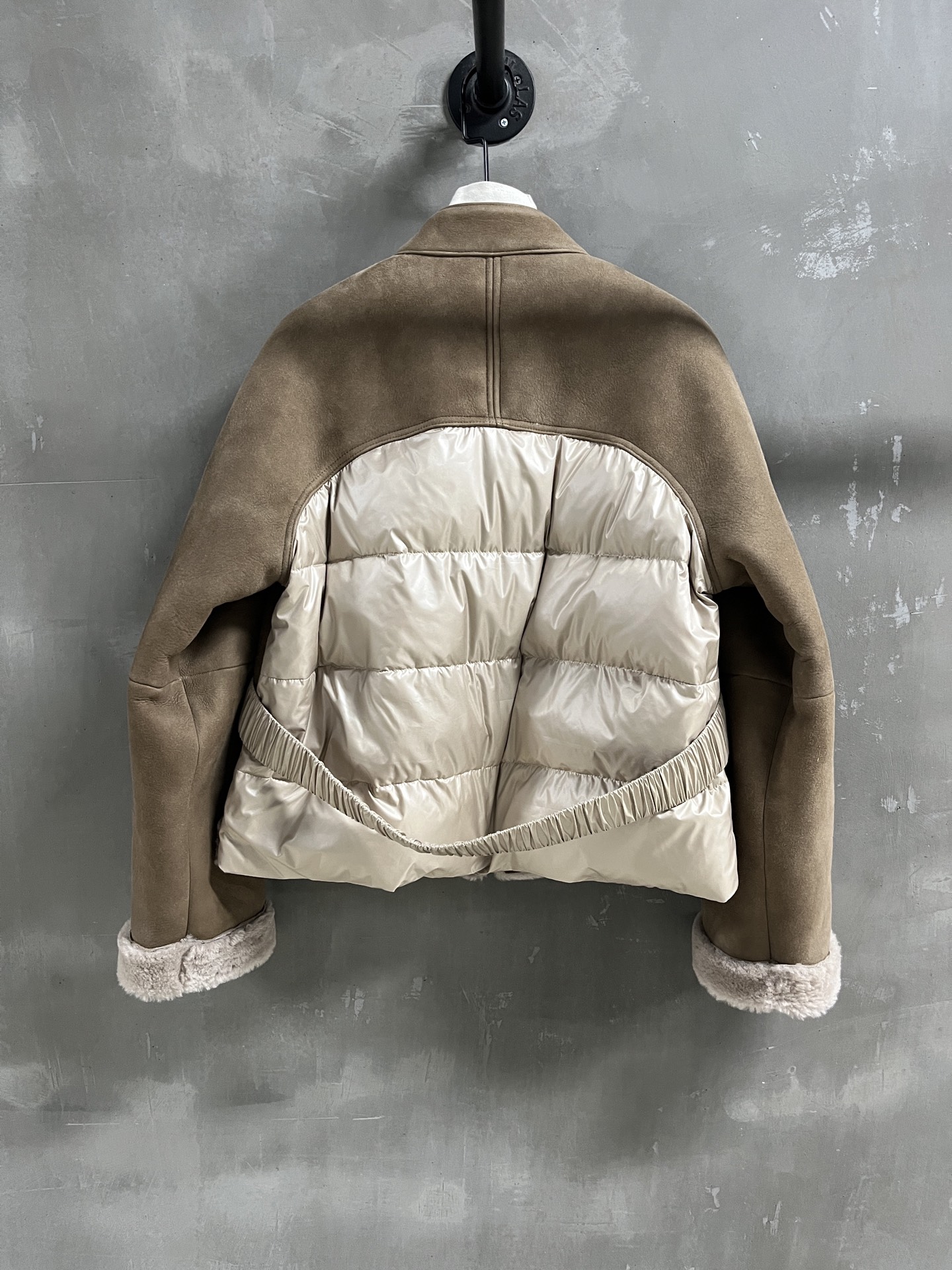 Mon*ler Merino Wool Down Jacket: Warm, Stylish & Versatile 10 i1761051301505 298 0 8