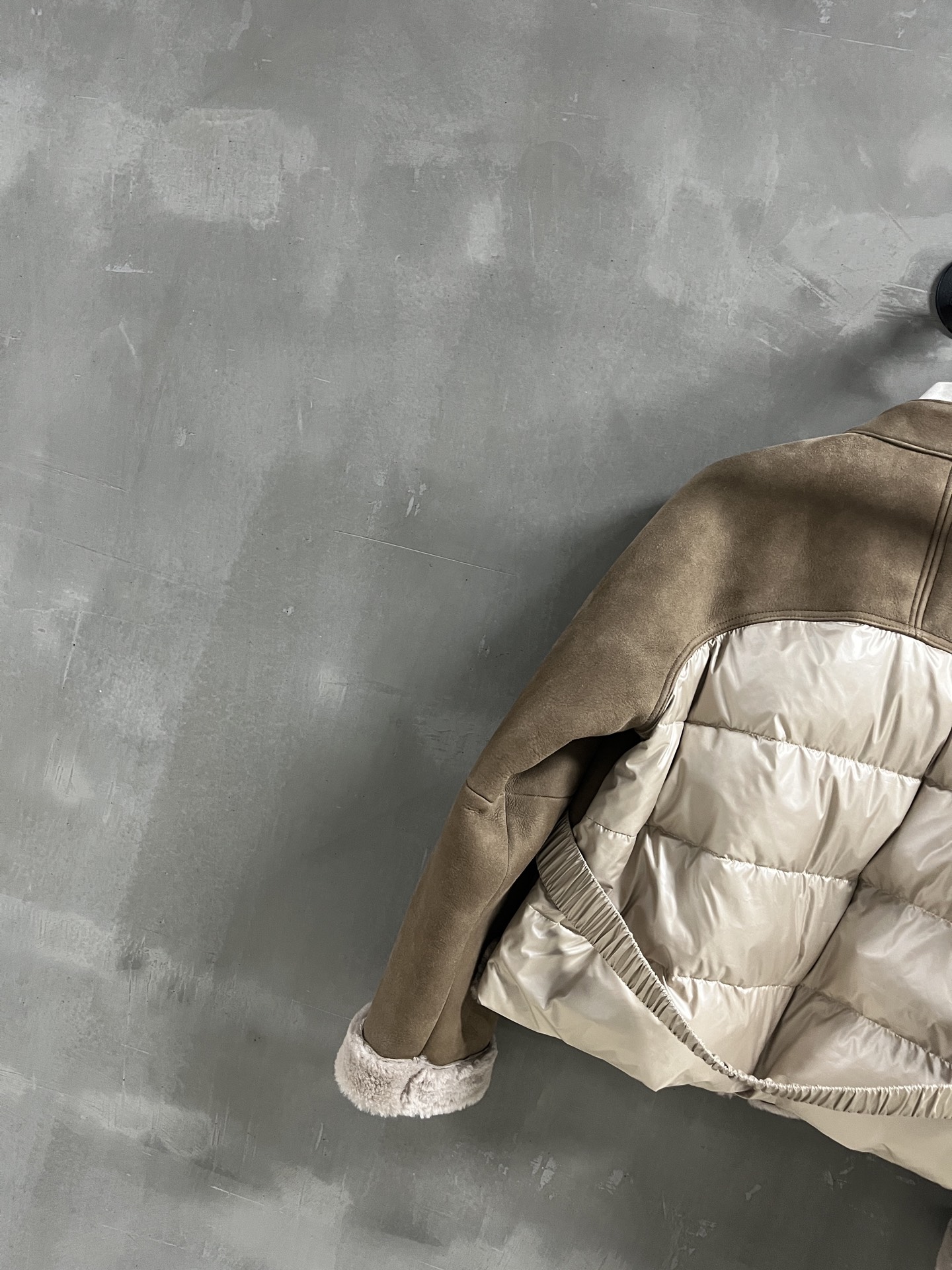 Mon*ler Merino Wool Down Jacket: Warm, Stylish & Versatile 7 i1761051304507 9034 0 5