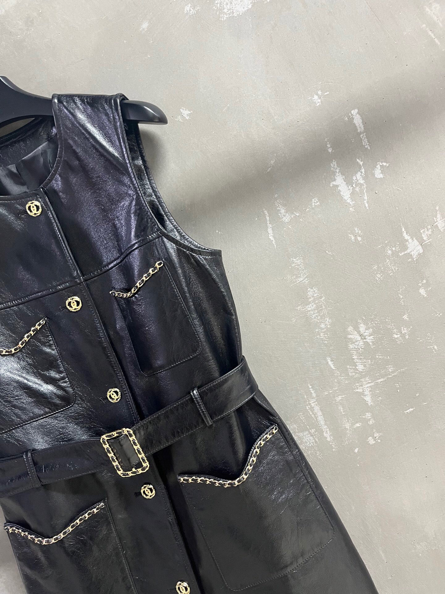 Chanel Inspired 2025 Autumn Vest: Classic Chain Design, Lambskin Leather 6 i1761061512572 3408 0 3