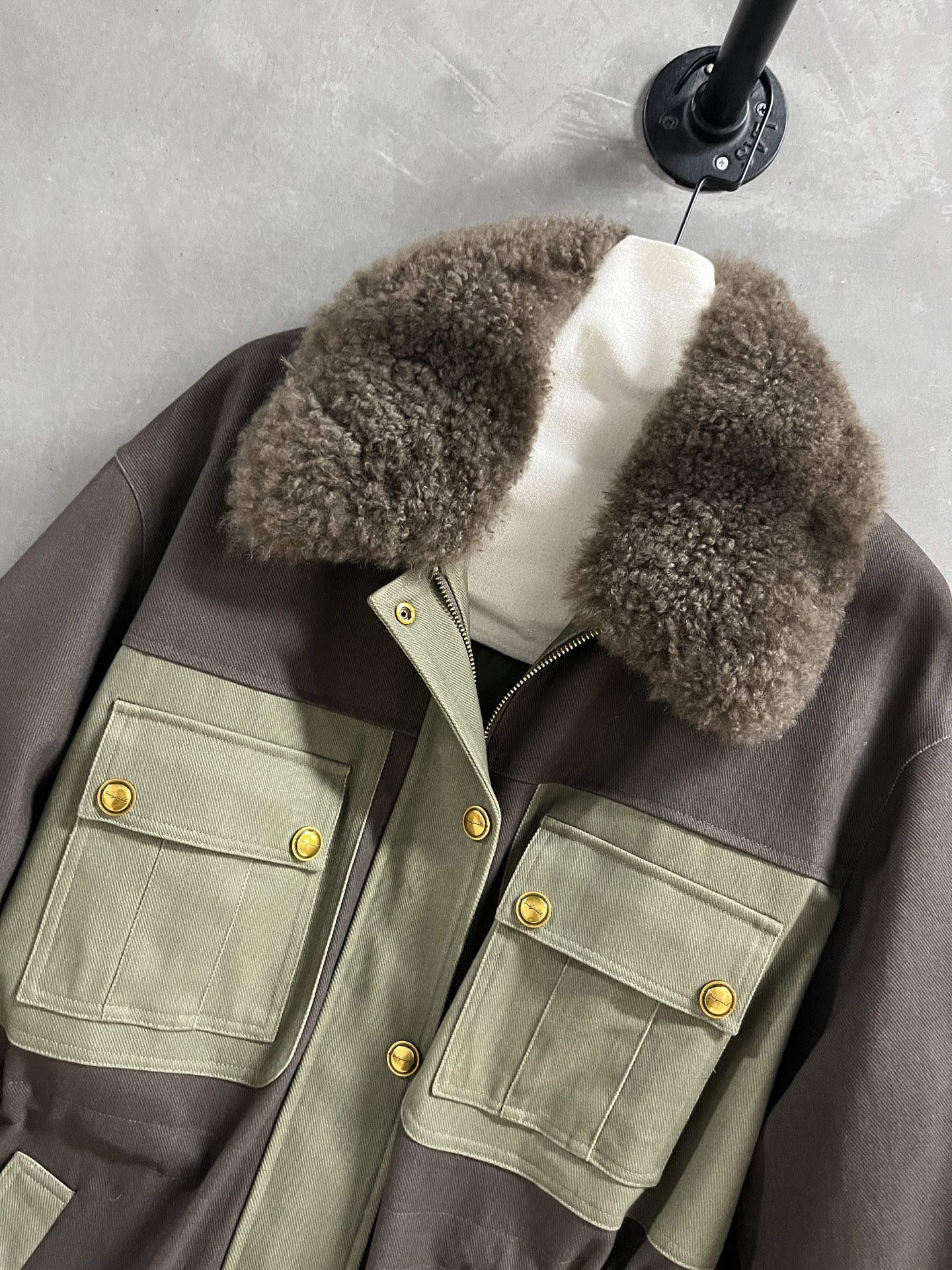 Elegant Autumn Down Jacket: Classic Design, Premium Goose Down Fill 6 i1761226404212 6448 0 3