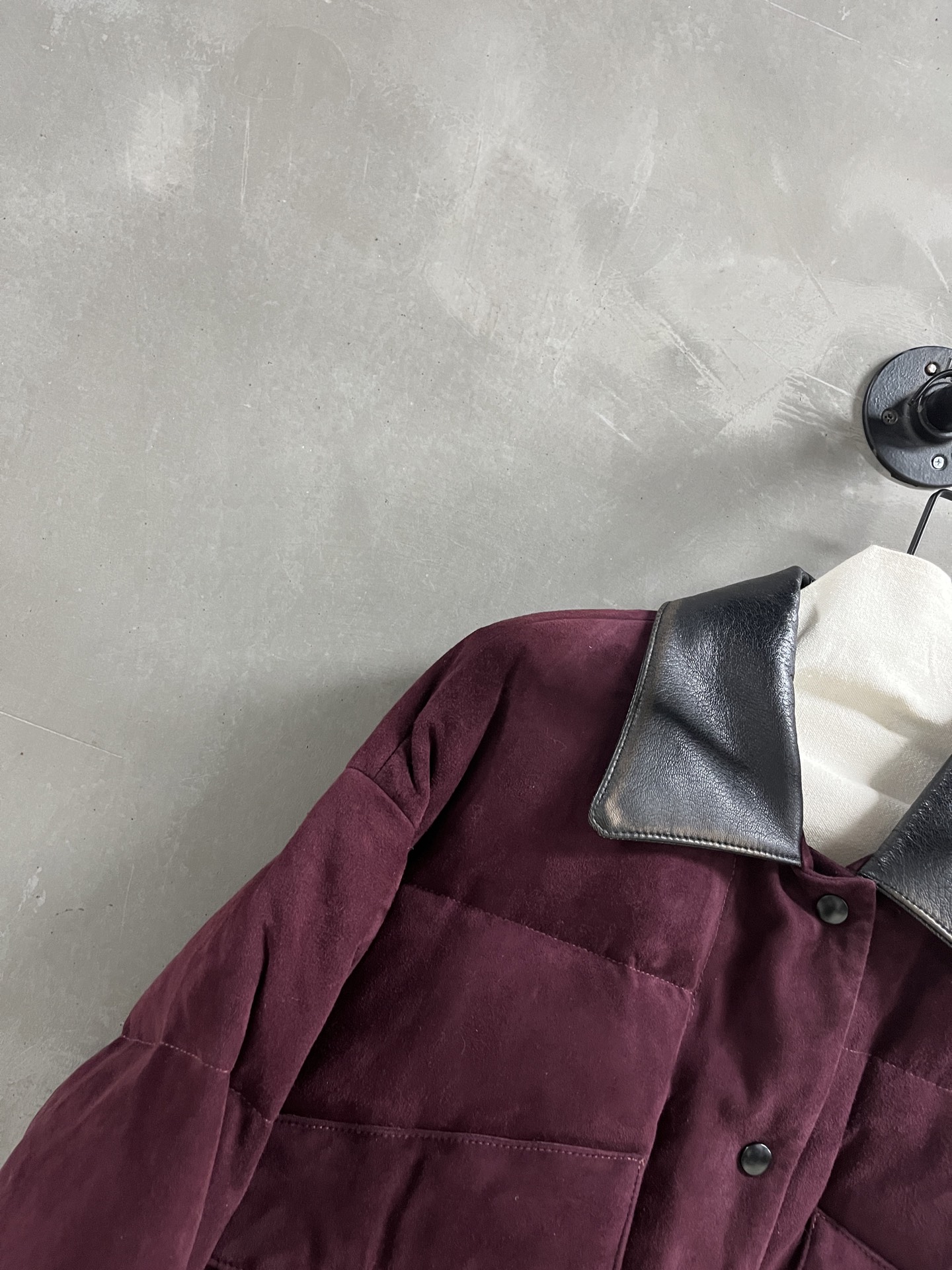Miu Miu Suede Goose Down Jacket - Stylish & Versatile 4 i1761229160016 9832 0 1