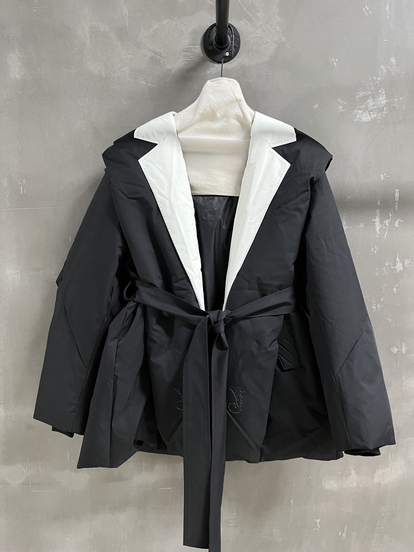 Dior Inspired Padded Down Jacket: Chic, Warm, and Versatile for Fall 3 i1761491121175 6765 0 0