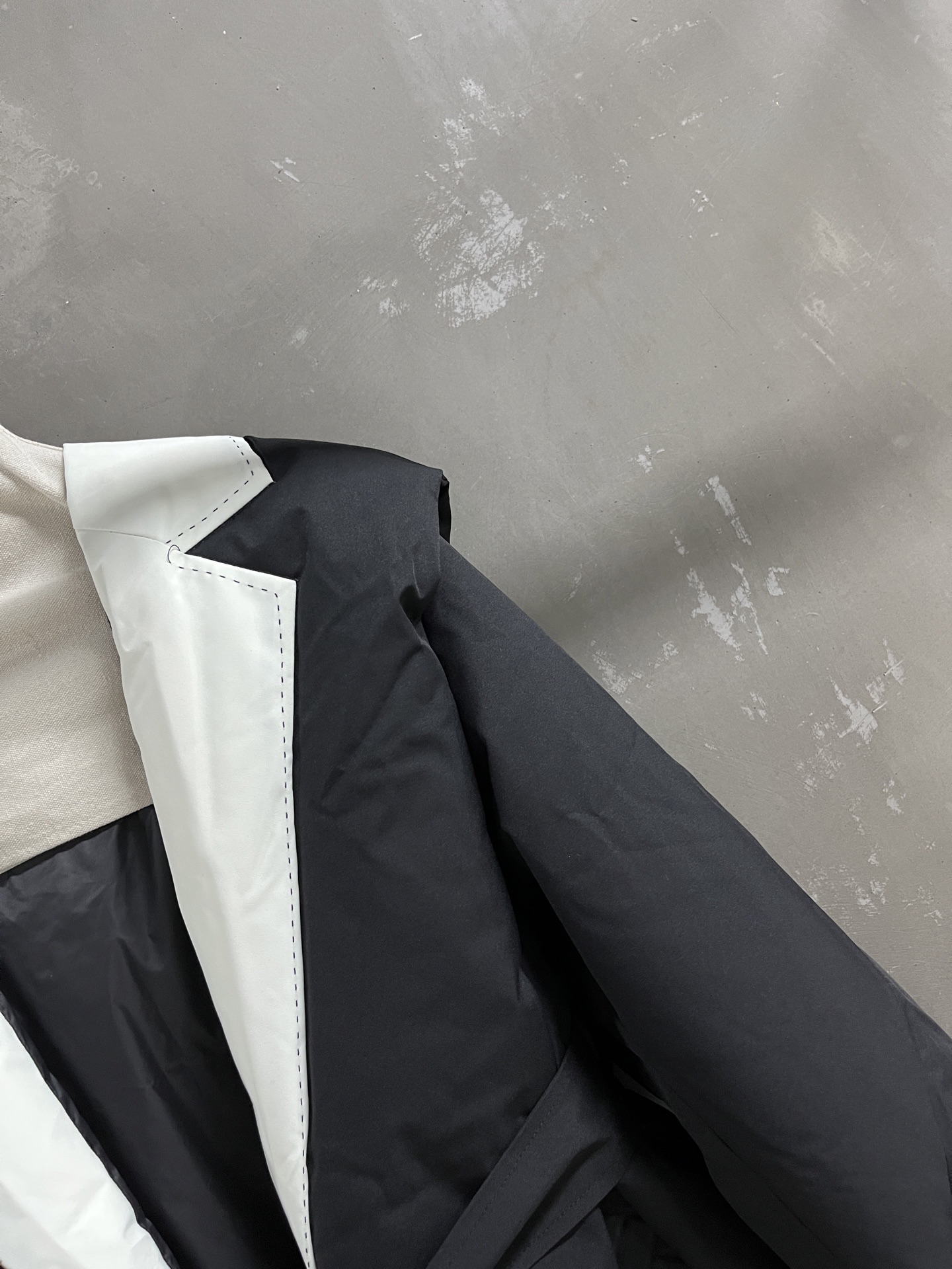 Dior Inspired Padded Down Jacket: Chic, Warm, and Versatile for Fall 5 i1761491123732 9929 0 2